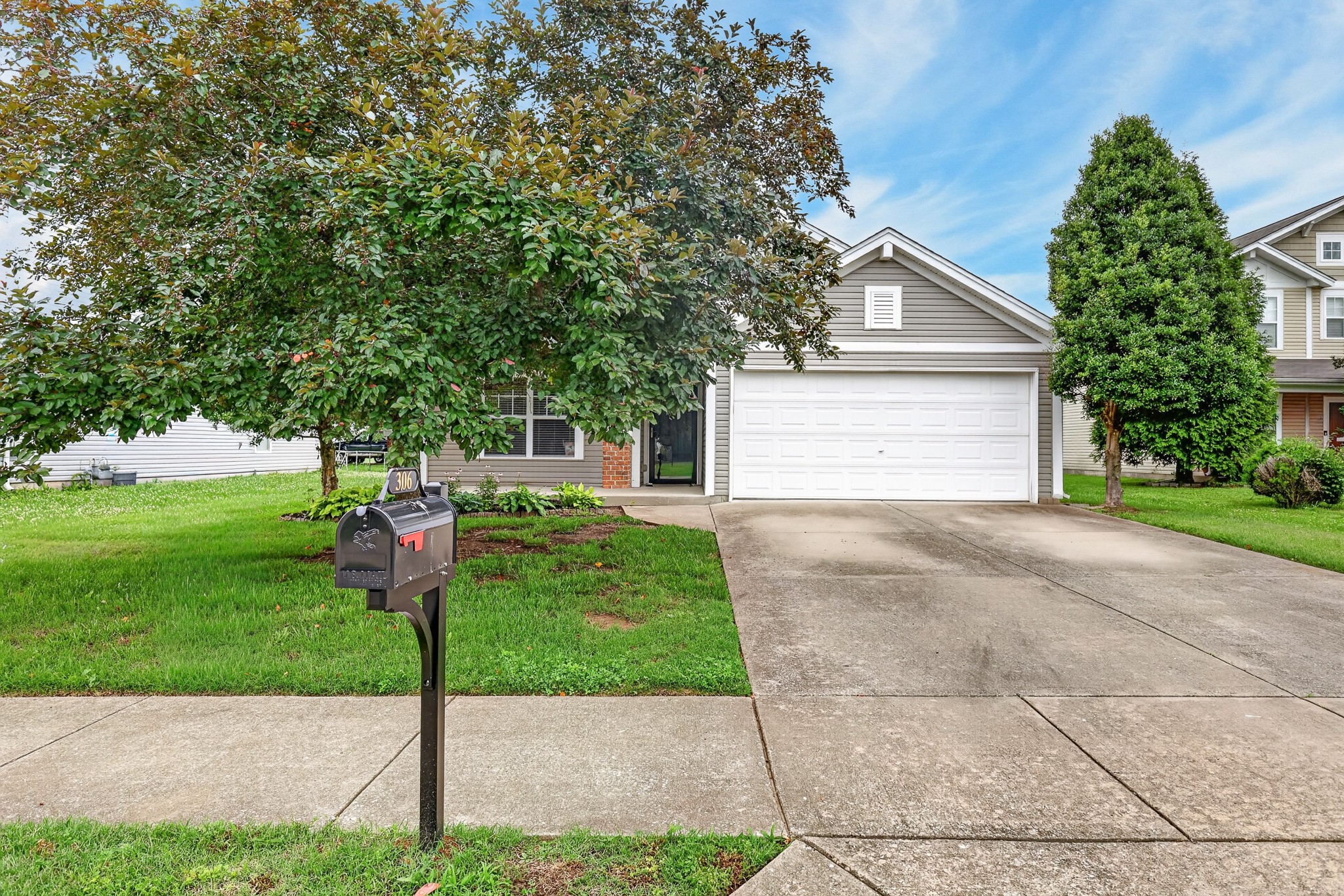 306 Stewart Springs Dr