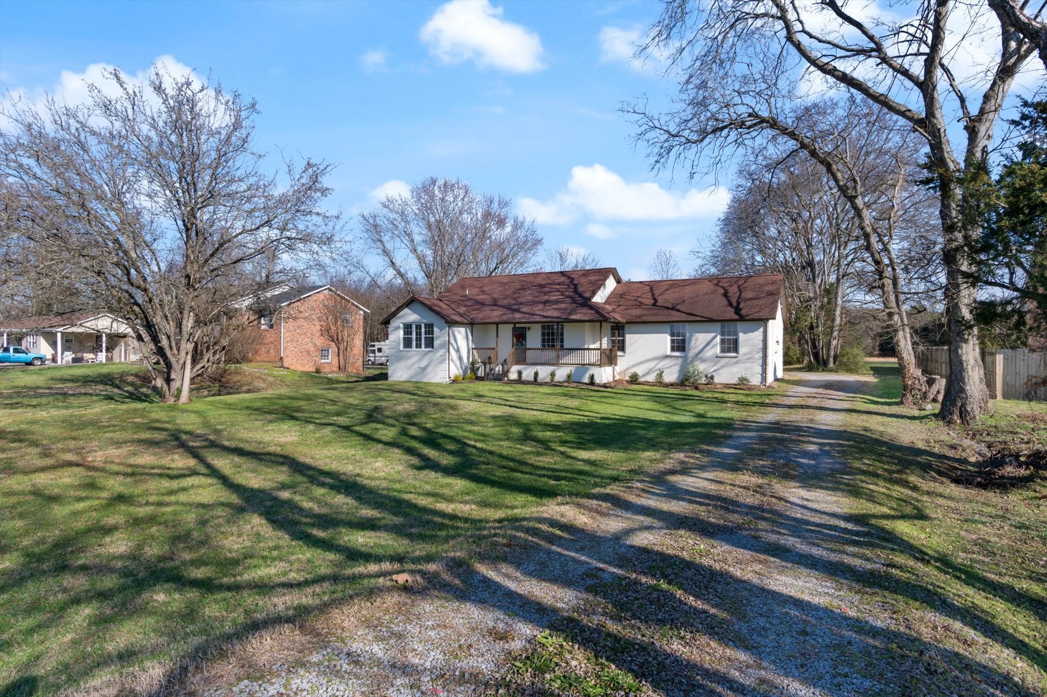 7956 Lebanon Rd