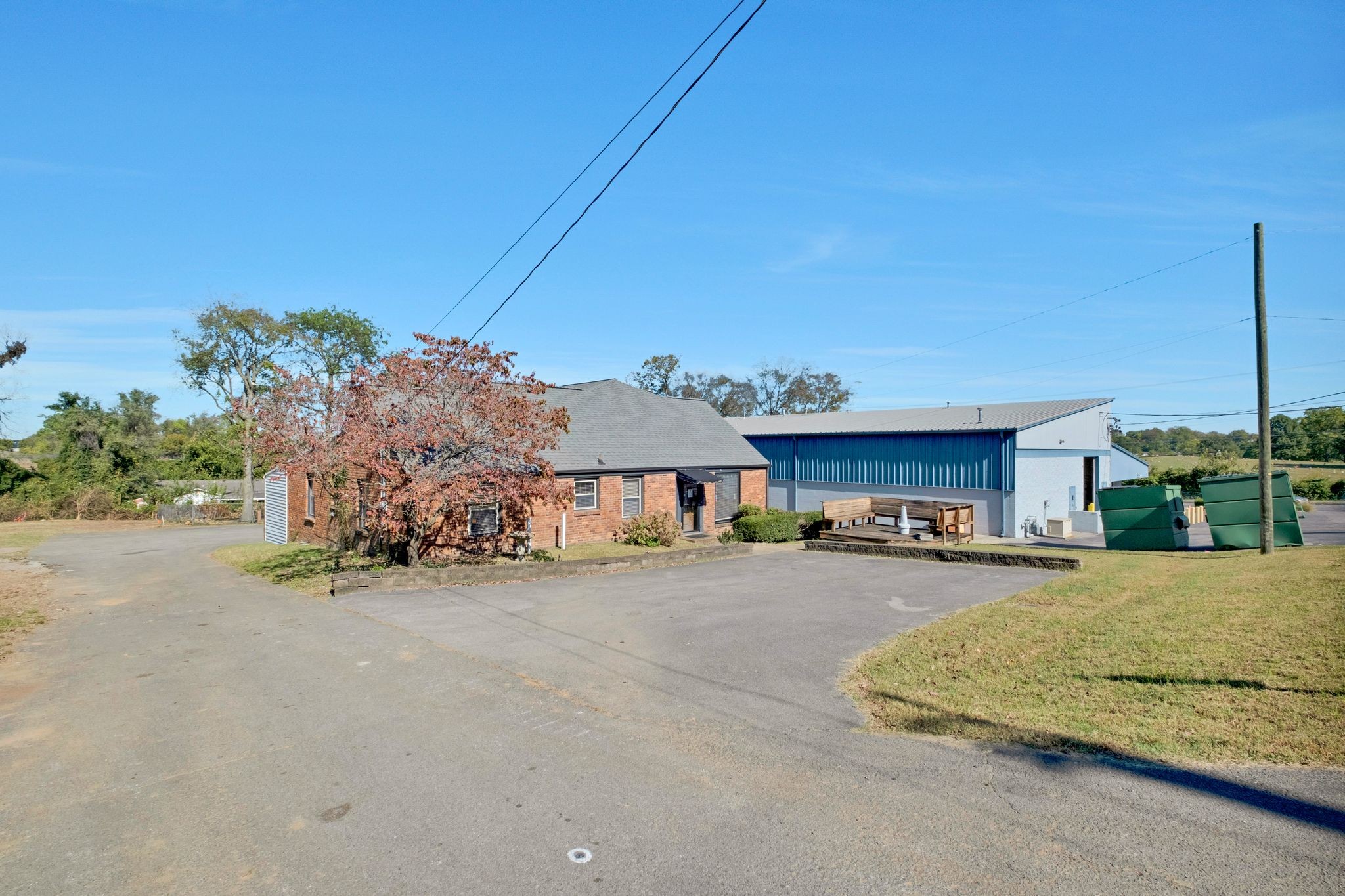 2730 Larmon Ave