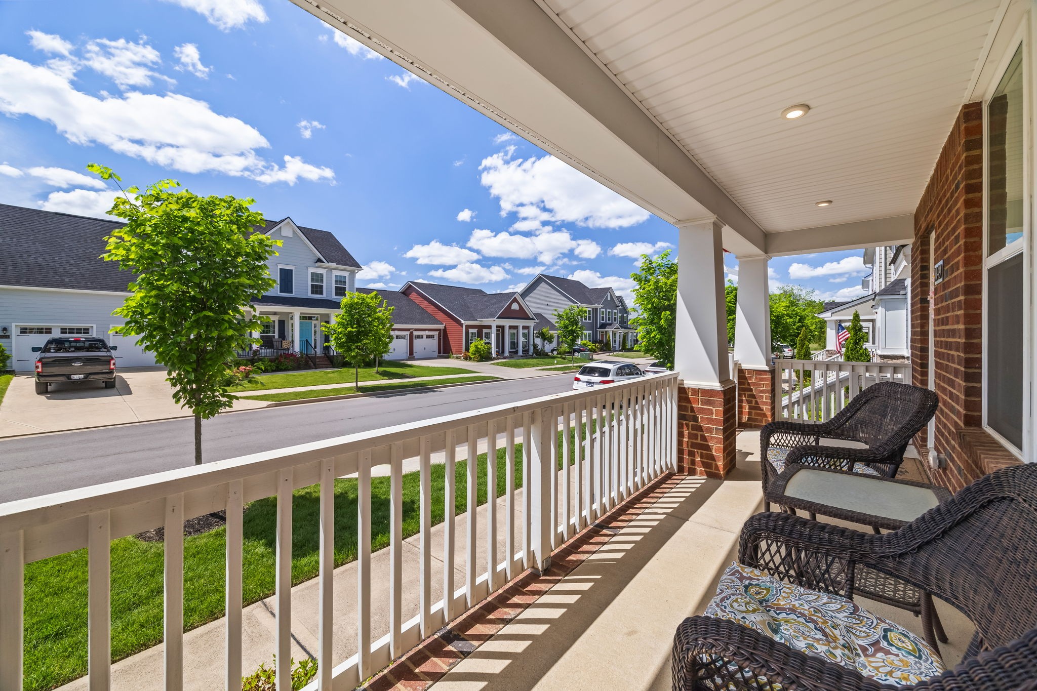1049 Oglethorpe Dr