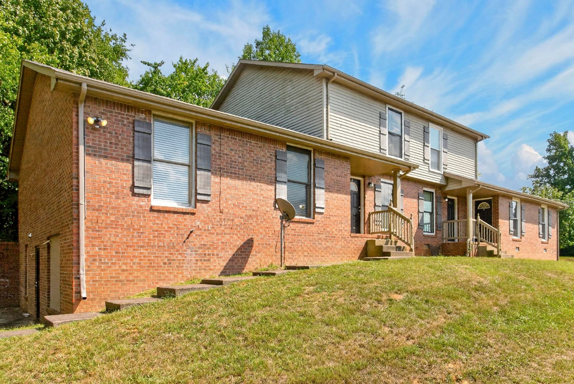 1681 Baltimore Dr
