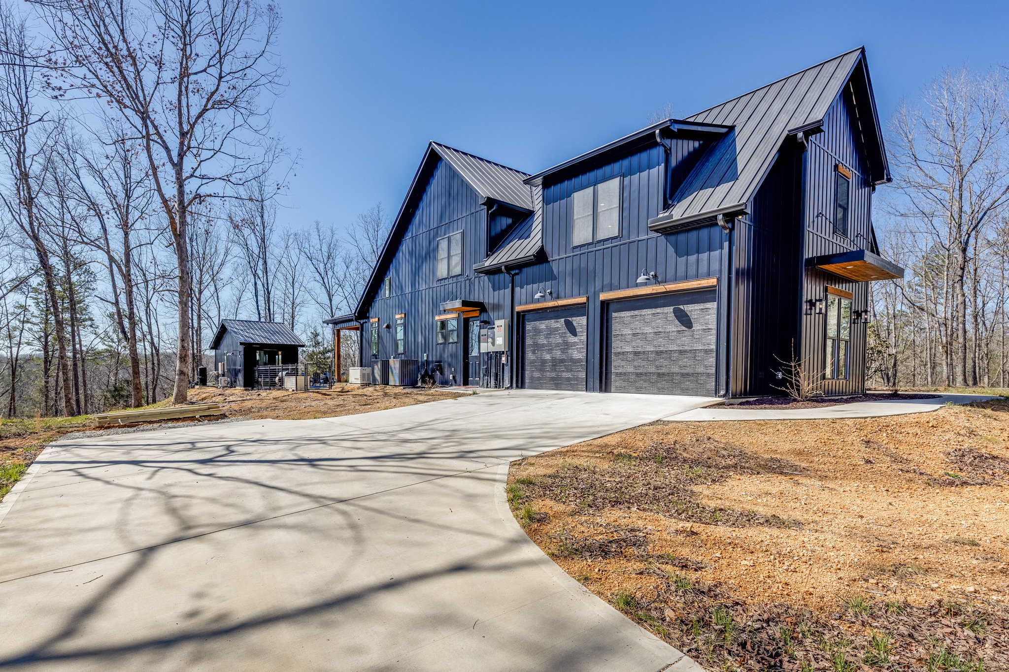 639 Piney Creek Rd