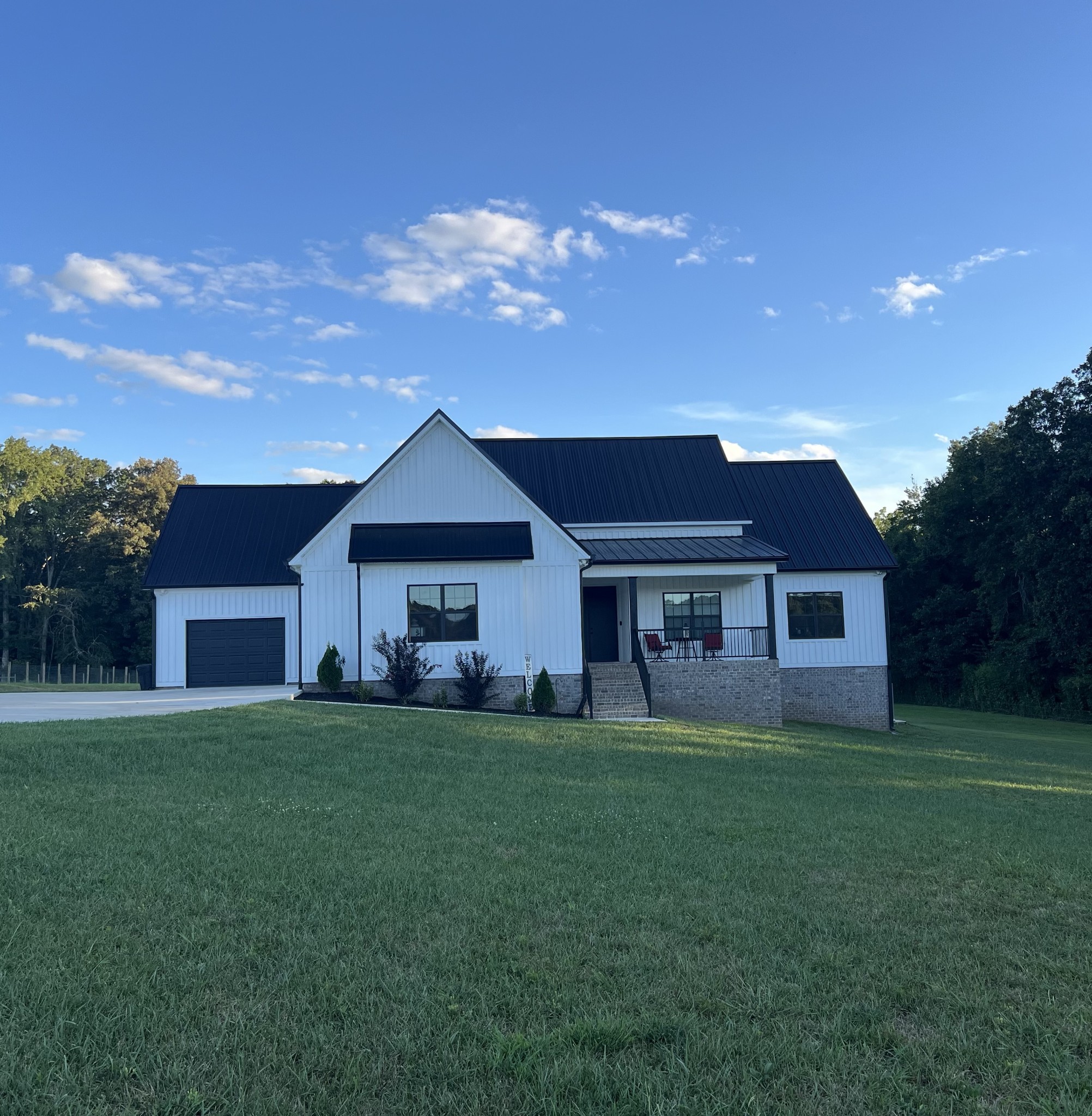 1055 Newt Vanattia Rd