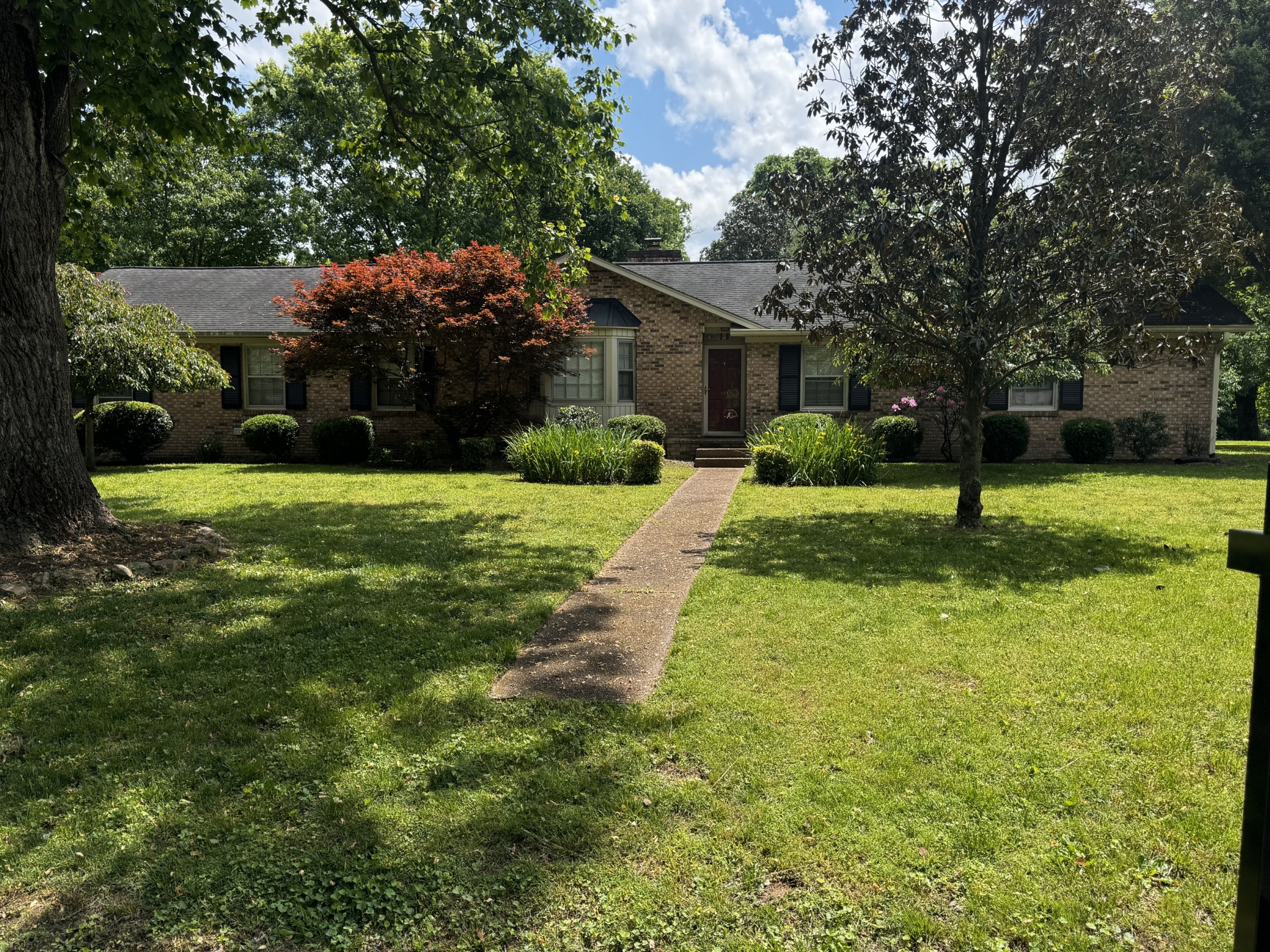 177 Lancaster Dr