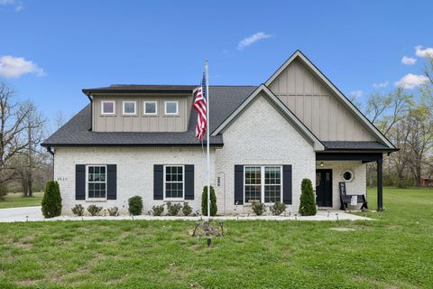 2037 W Lincoln St Tullahoma TN 37388