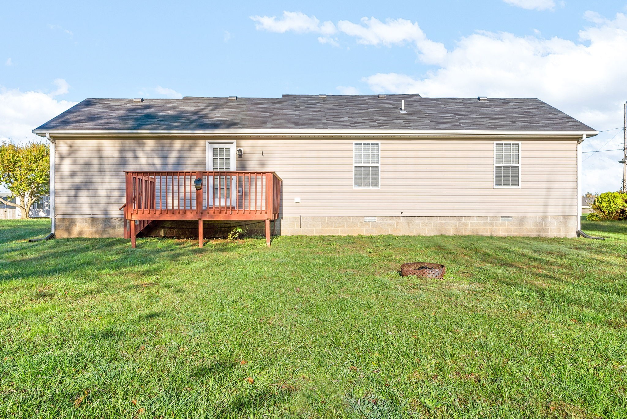 Oak Grove, Kentucky 42262, United States, 3 Bedrooms Bedrooms, ,2 BathroomsBathrooms,Residential,Active,225856