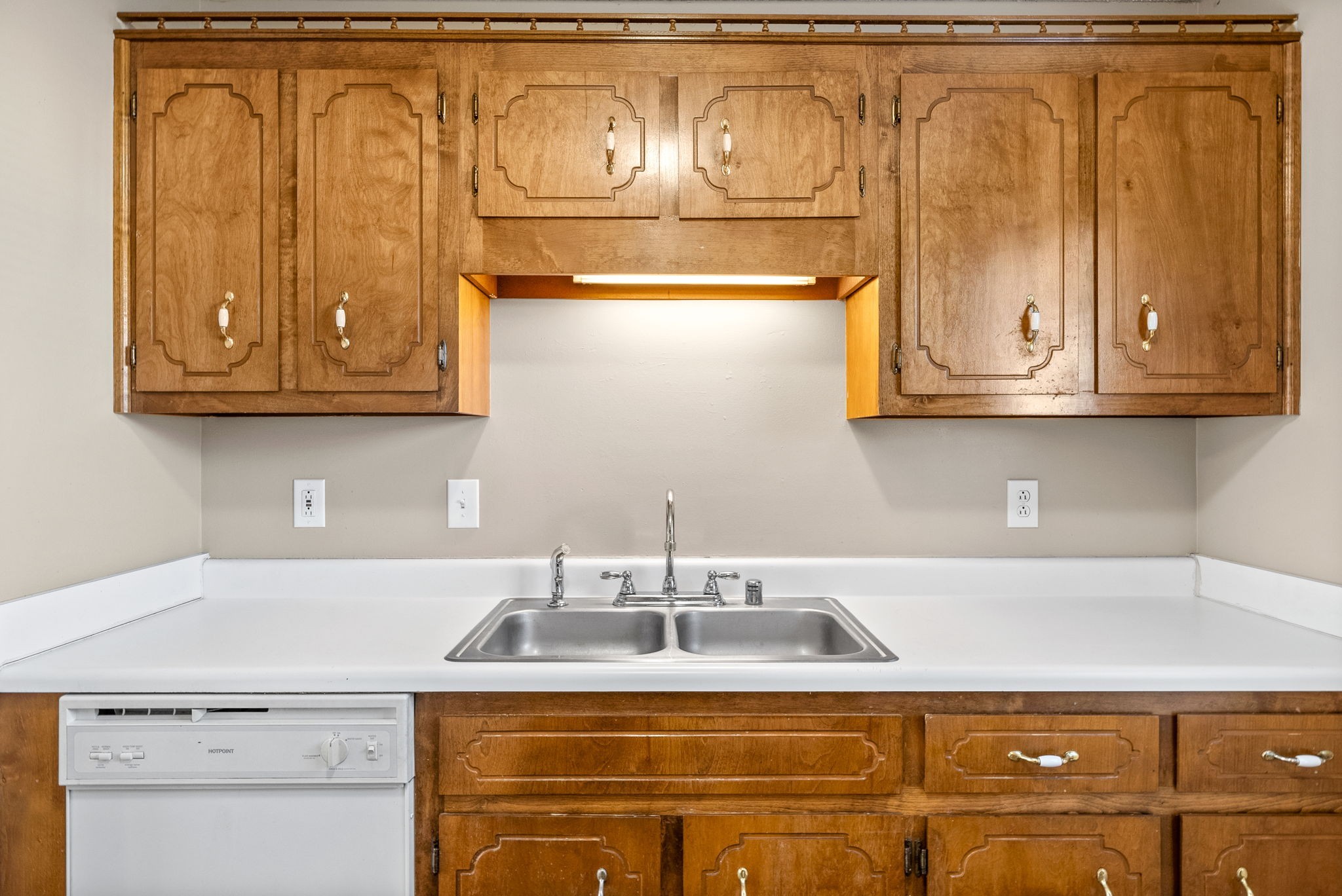 Oak Grove, Kentucky 42262, United States, 3 Bedrooms Bedrooms, ,2 BathroomsBathrooms,Residential,Active,225856