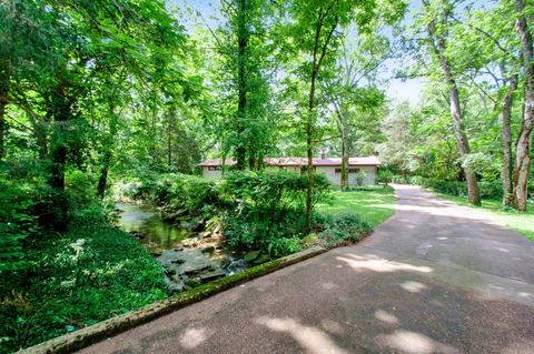 627 Georgetown Dr Nashville TN 37205