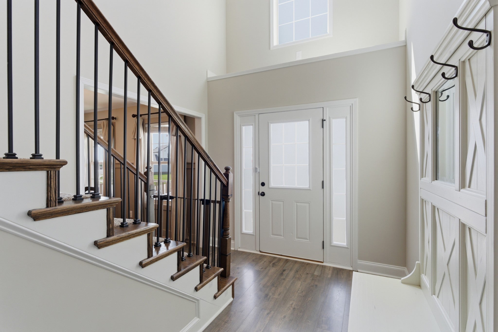 767 Banister Dr