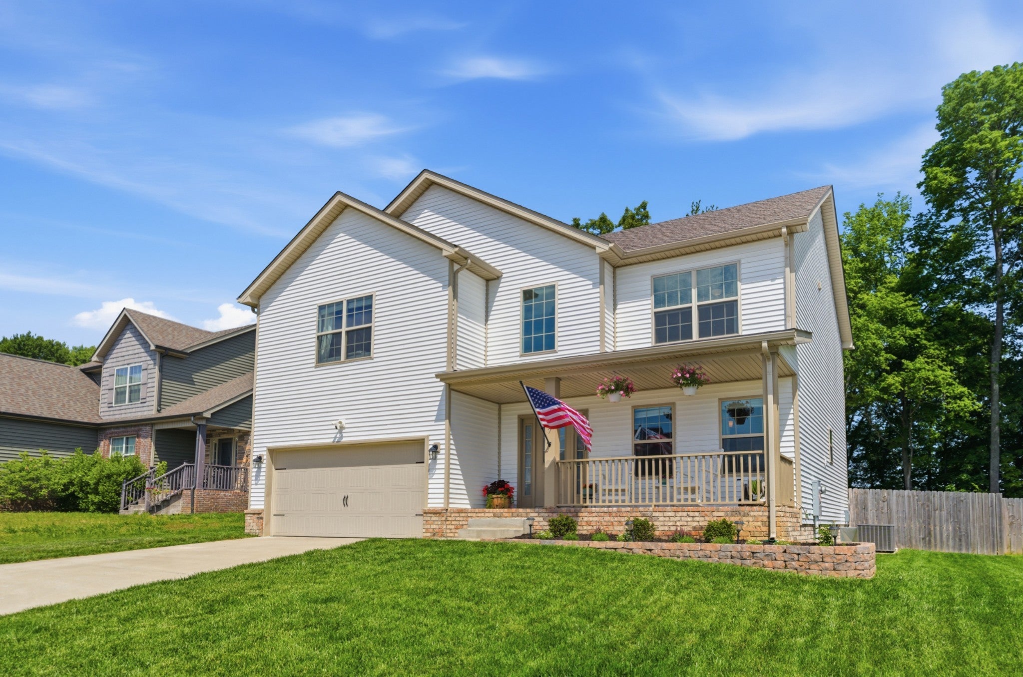 767 Banister Dr