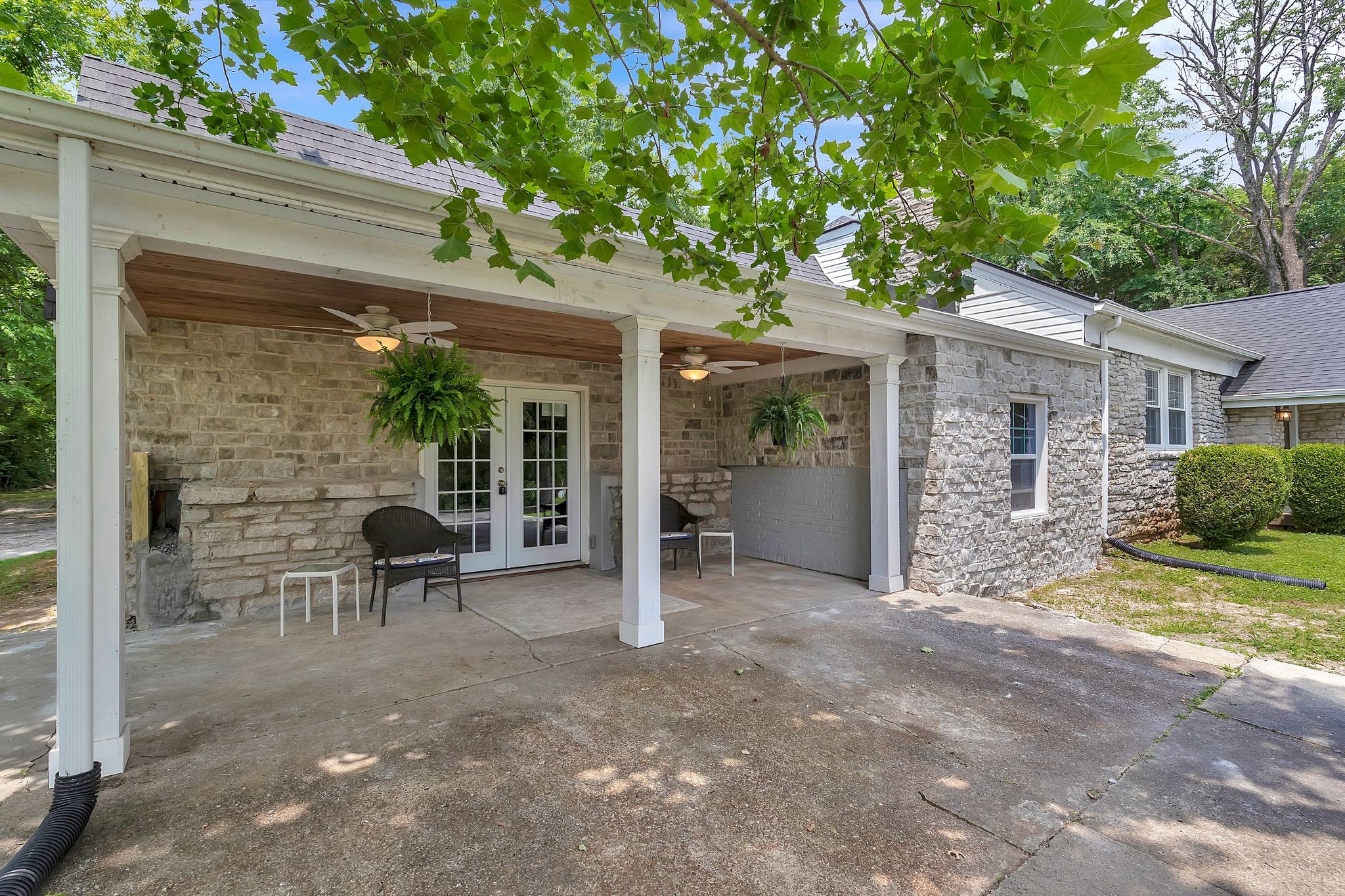 752 Florence Cir