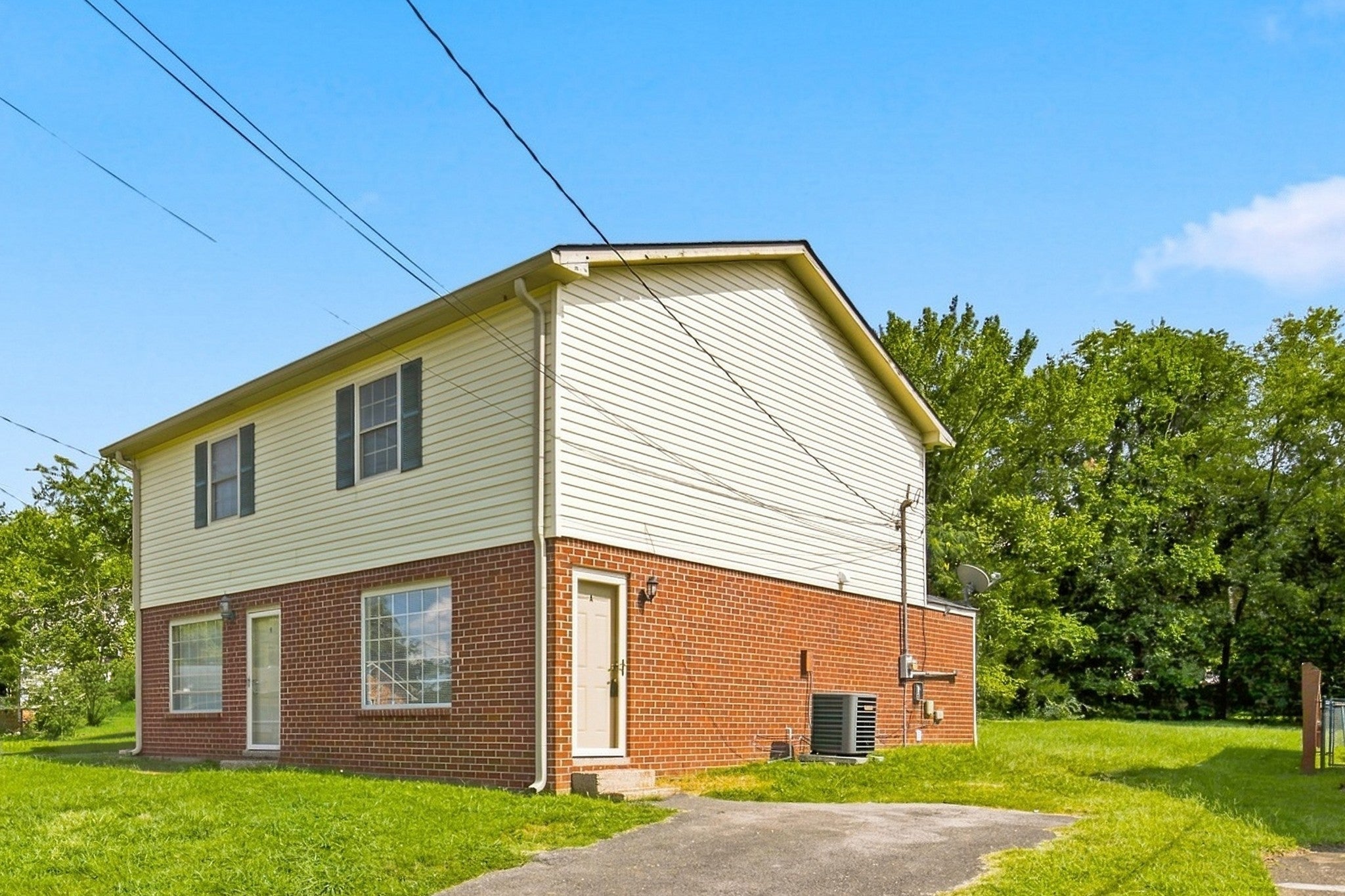 4113A Hunting Dr