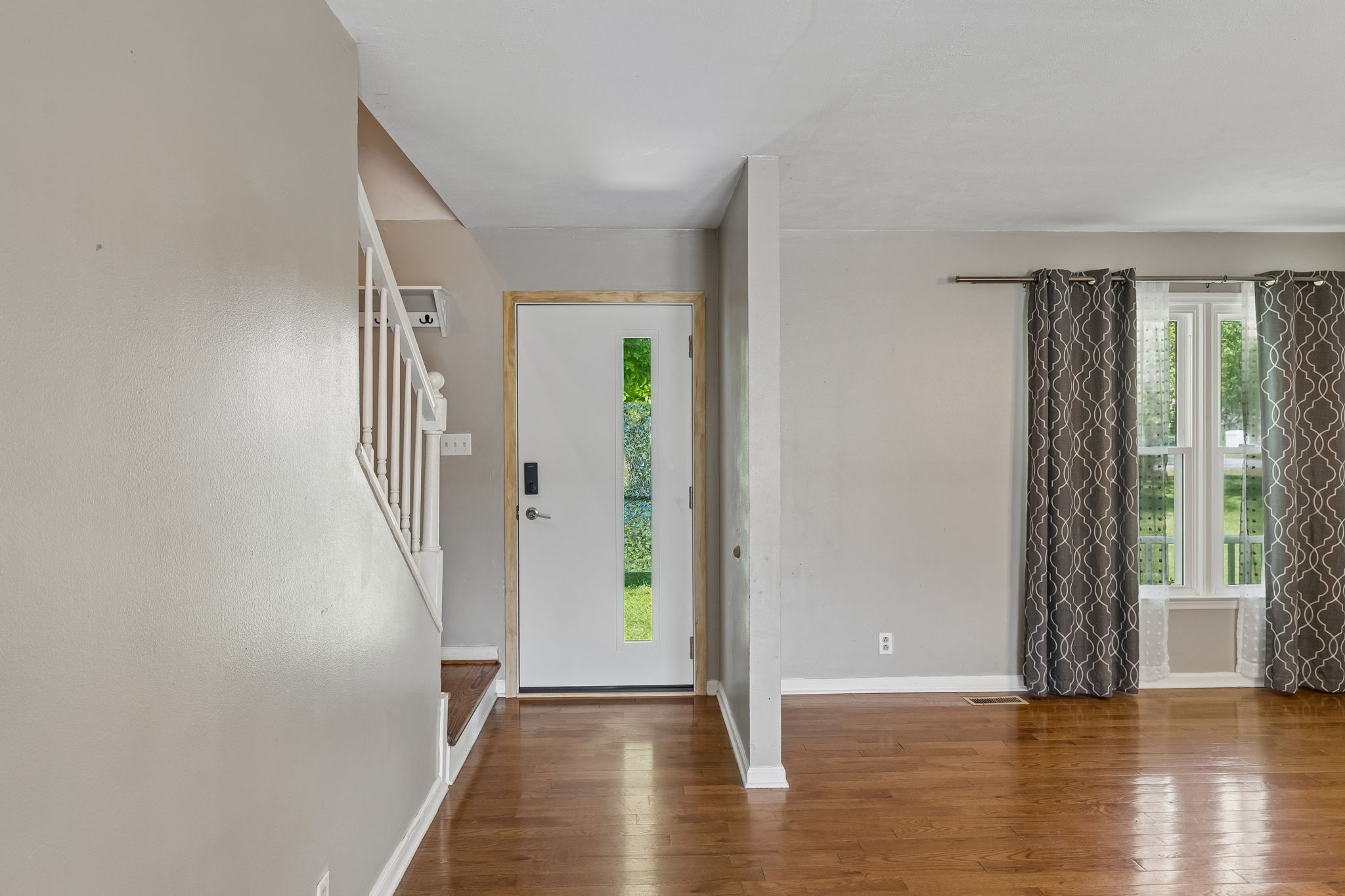 4643 Barfield Crescent Rd