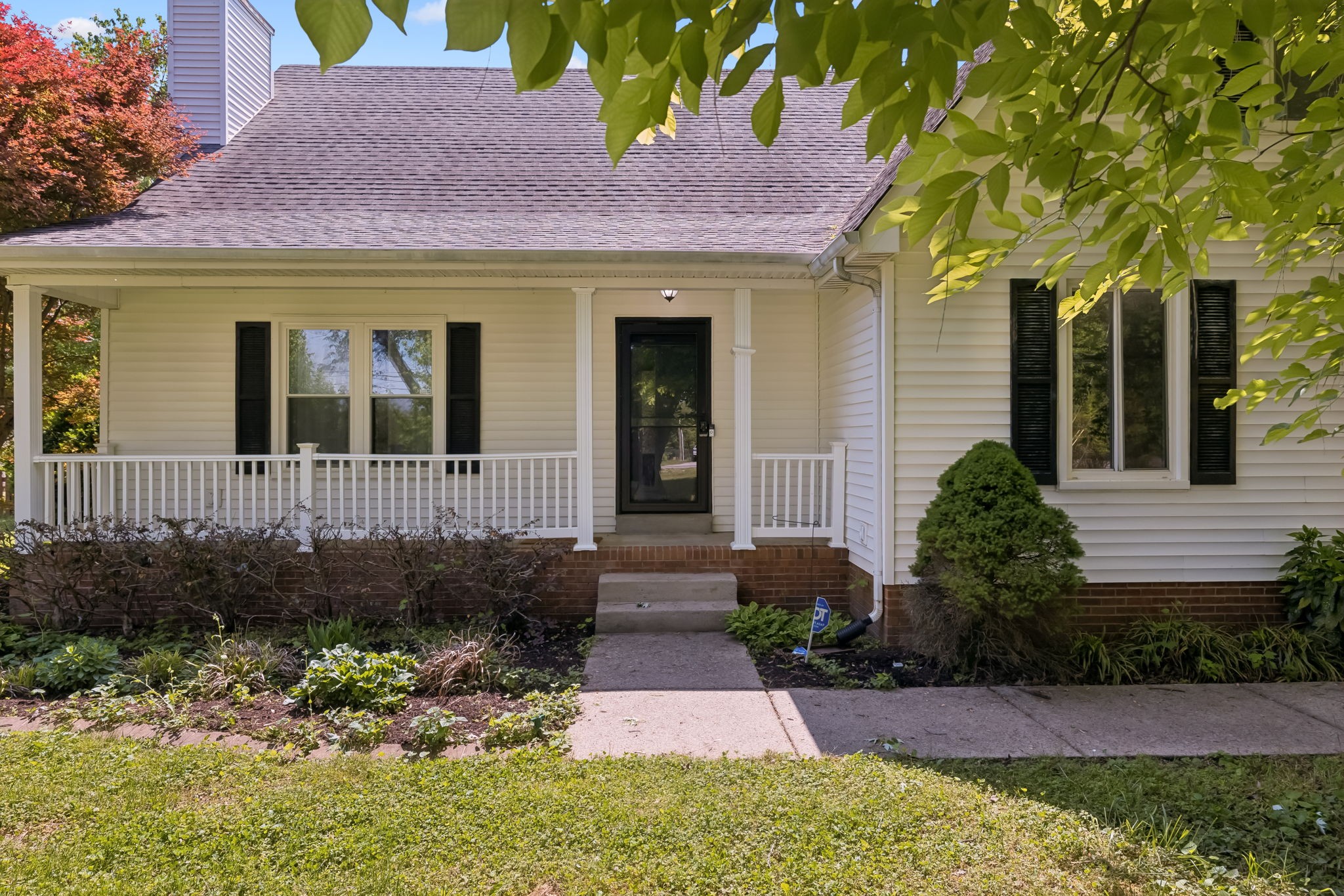 4643 Barfield Crescent Rd