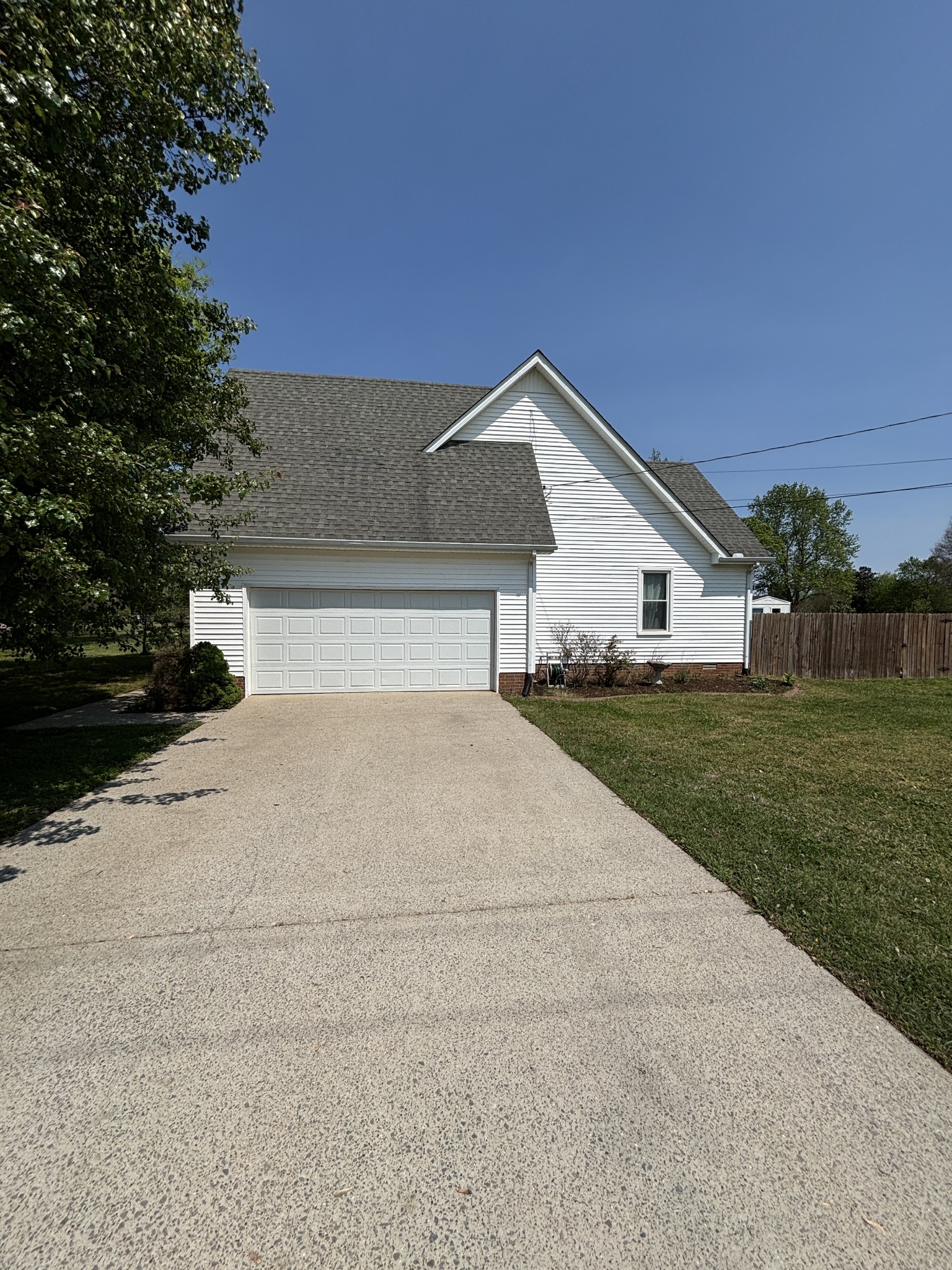 4643 Barfield Crescent Rd