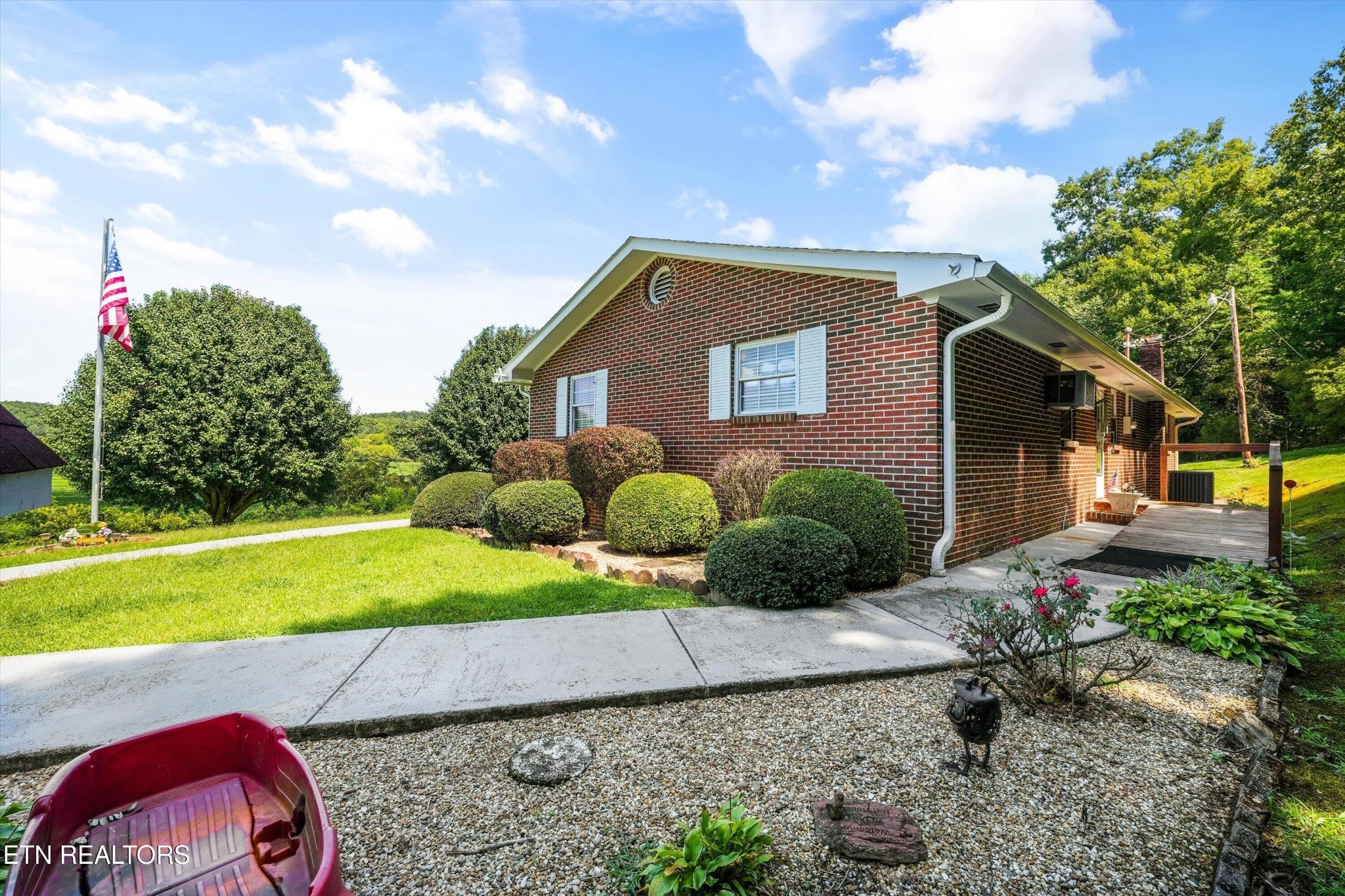 332 Rural Vale Rd