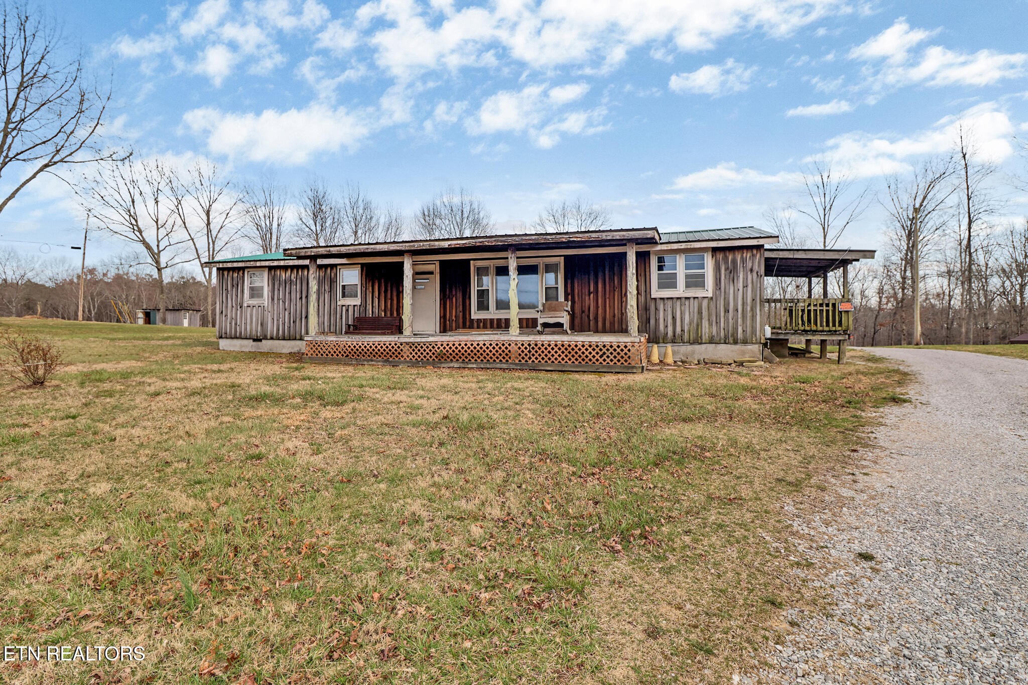 2546 Peavine Rd
