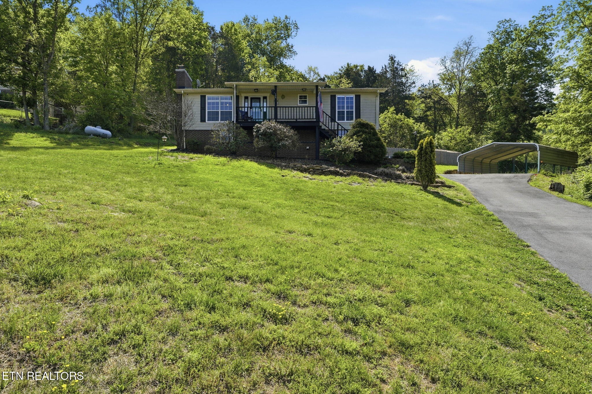 124 Walnut Drive