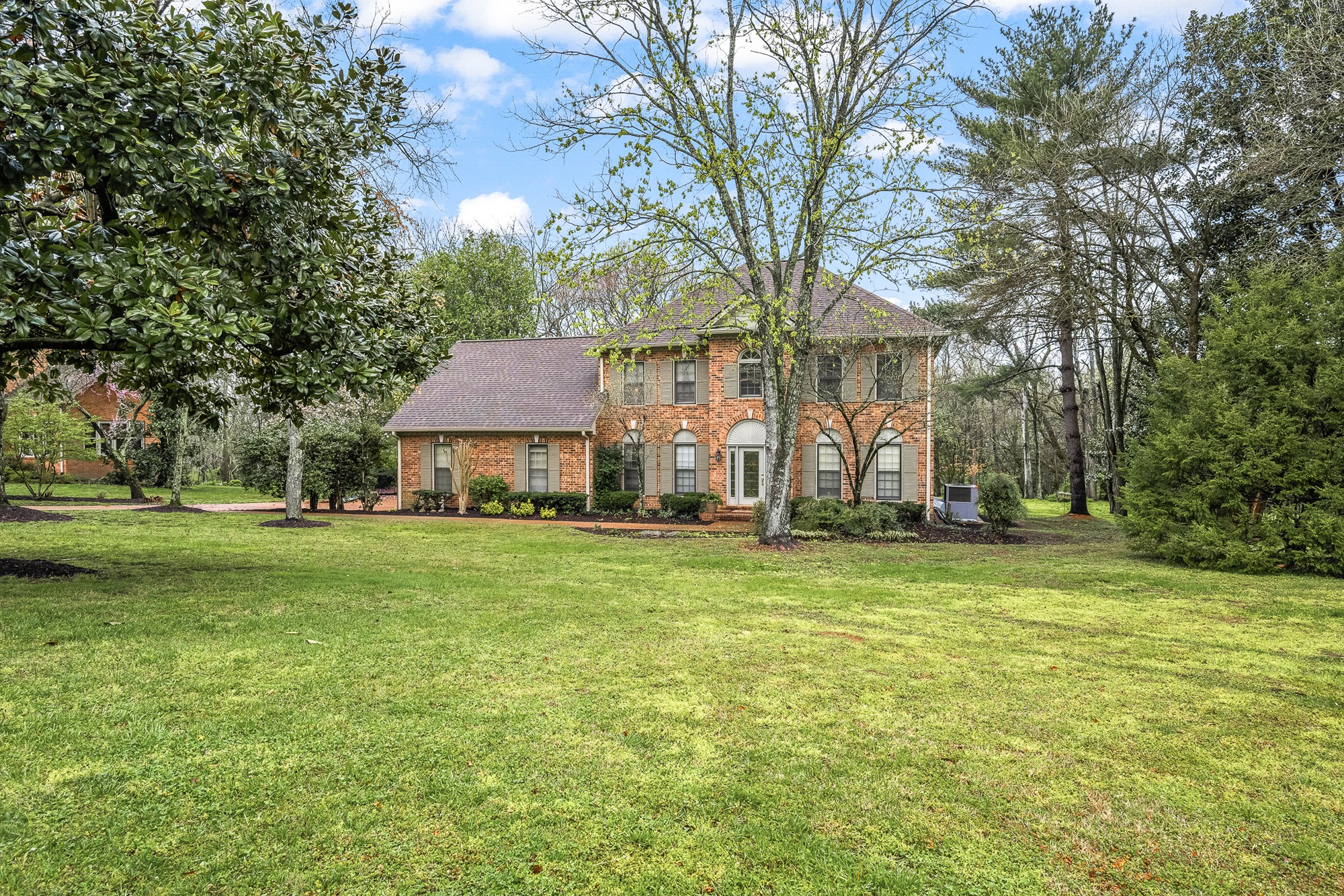 1010 Vista Cir