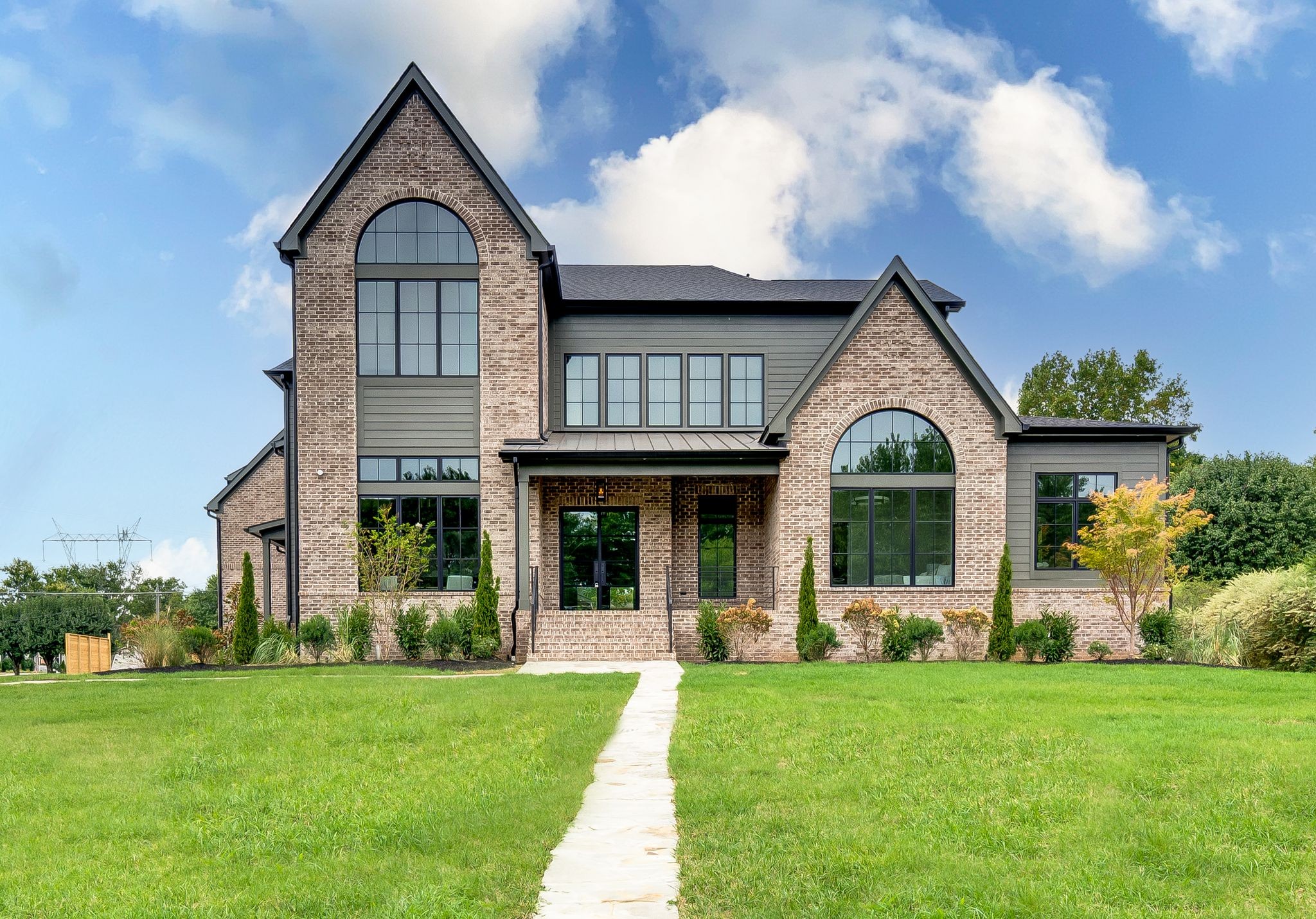 1529 Sam Houston Dr