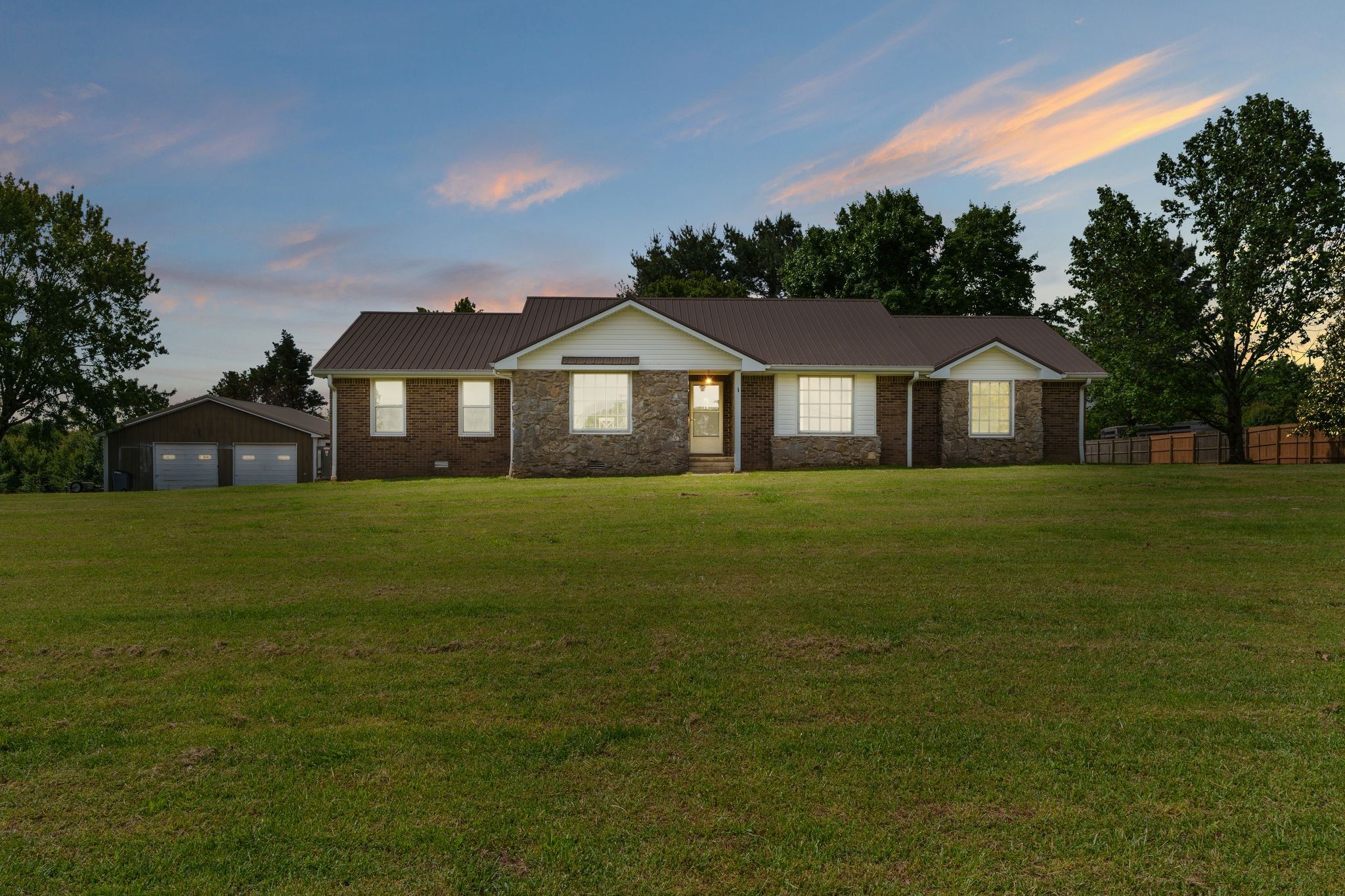 684 Highway 259