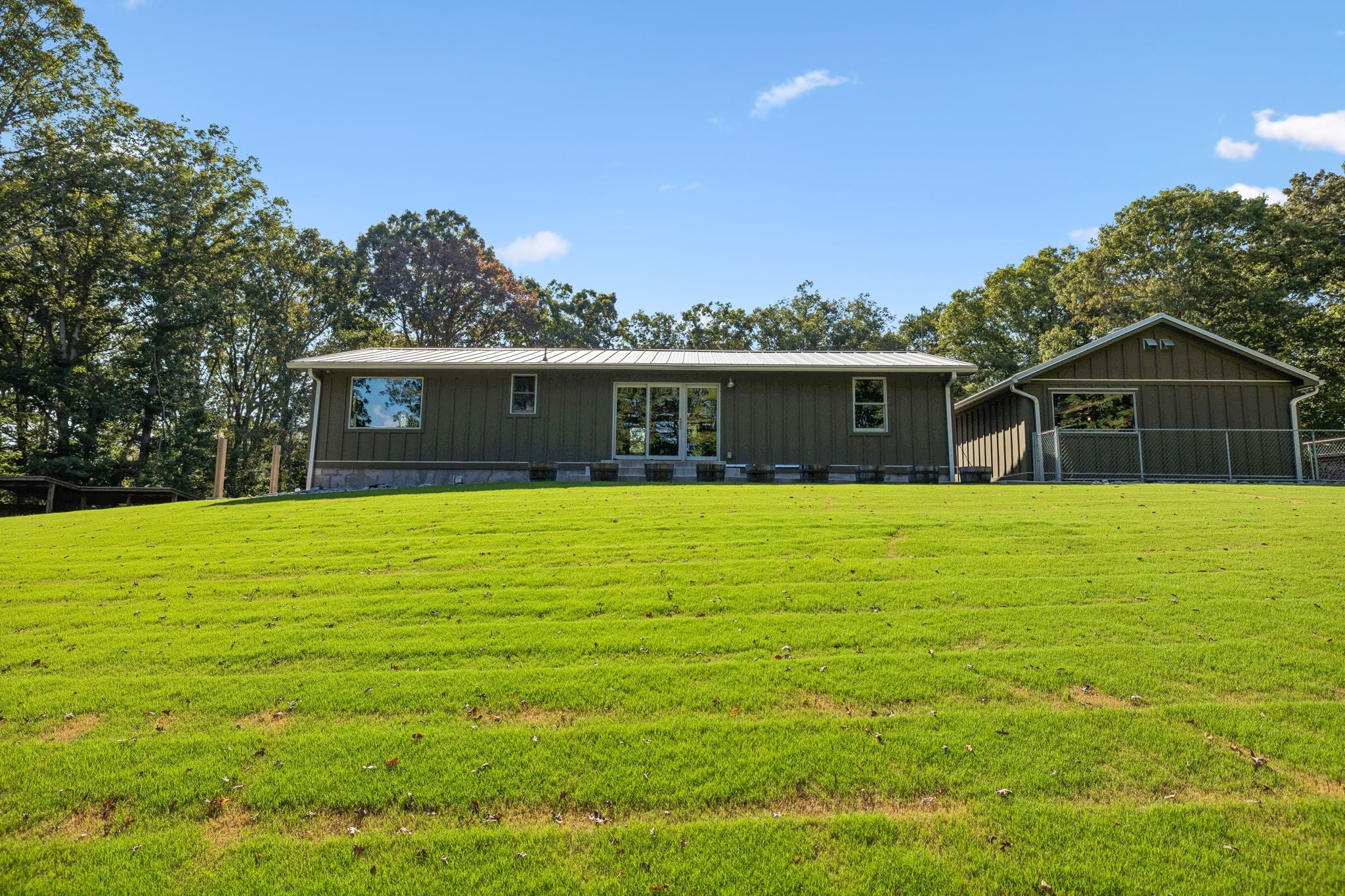1275 George Boyd Rd