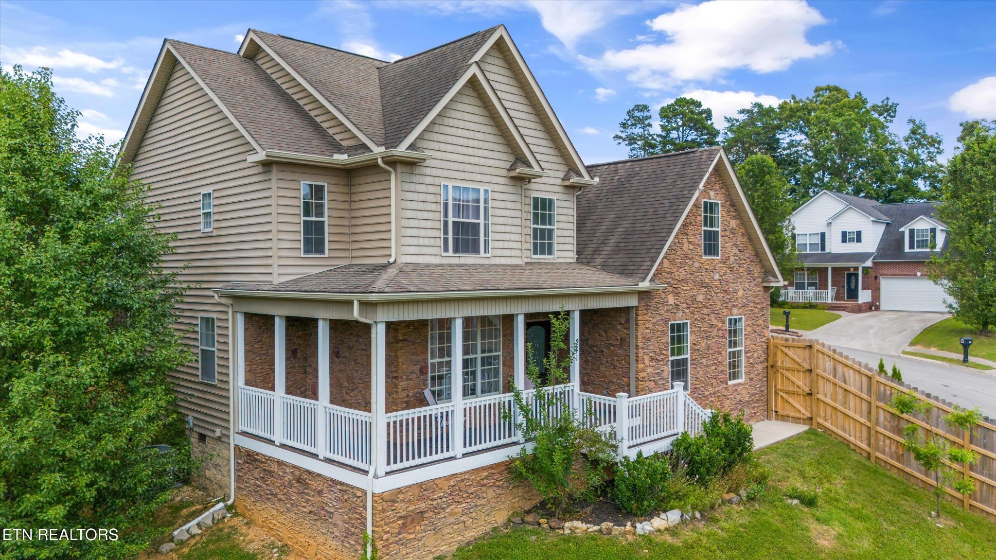 241 Hillside Lane