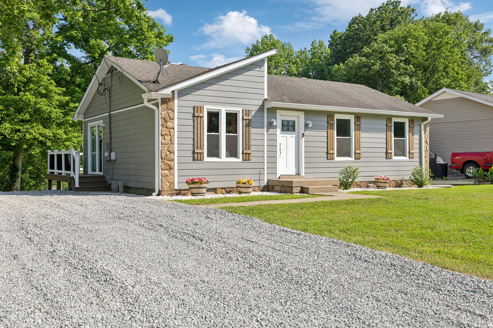 168 Evergreen Cir