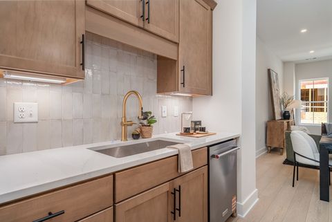 Photo of 718 41st Ave N, Nashville, TN 37209 (MLS # 3039421)