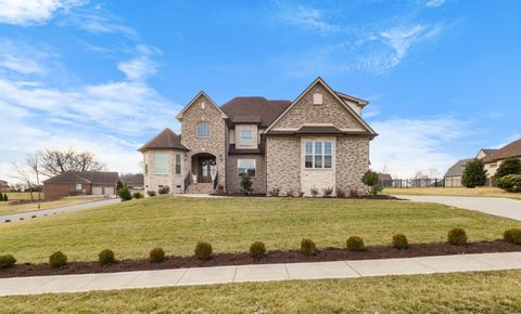 1484 Overlook Pointe Clarksville TN 37043