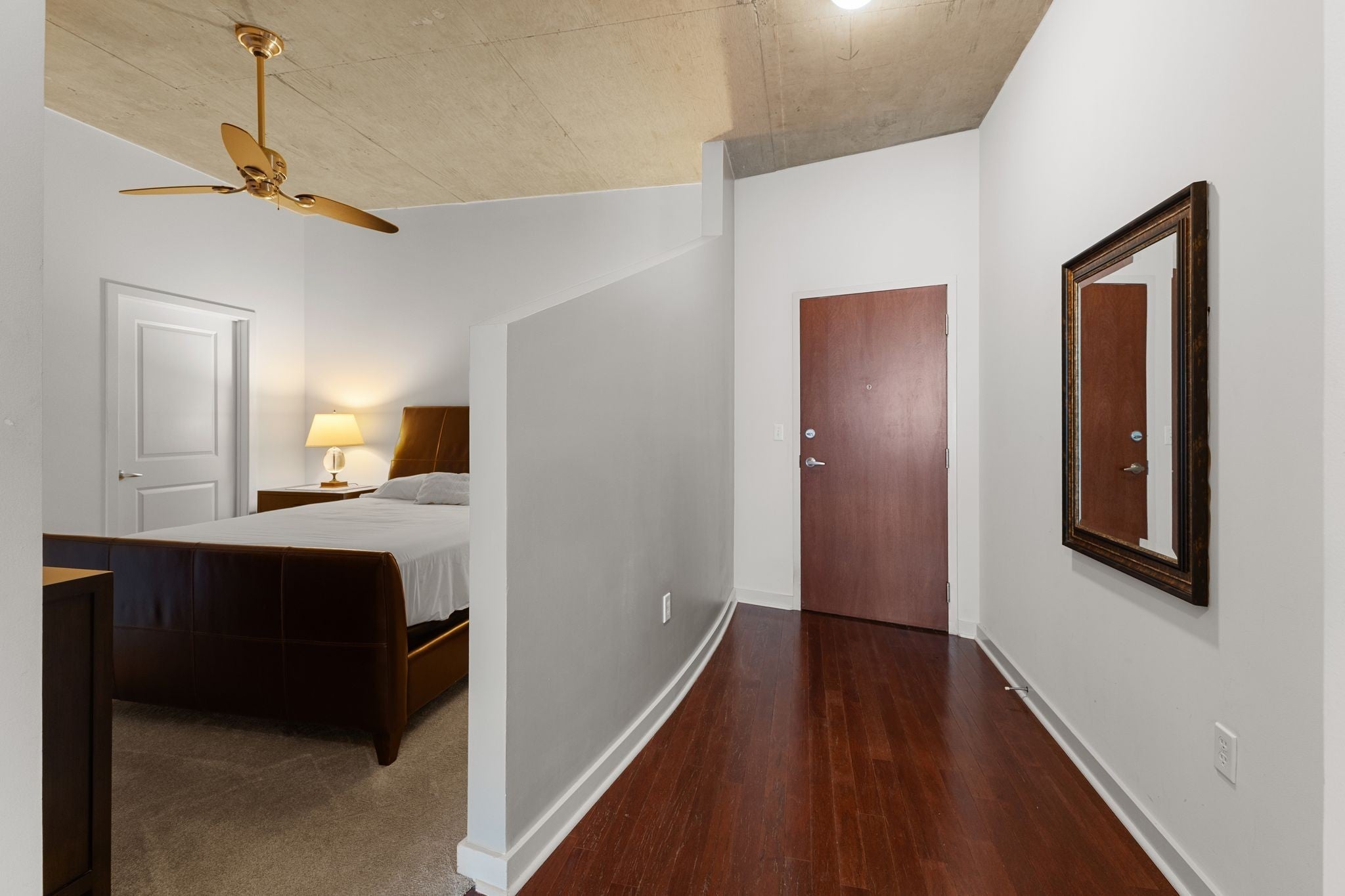 301 Demonbreun St 1712
