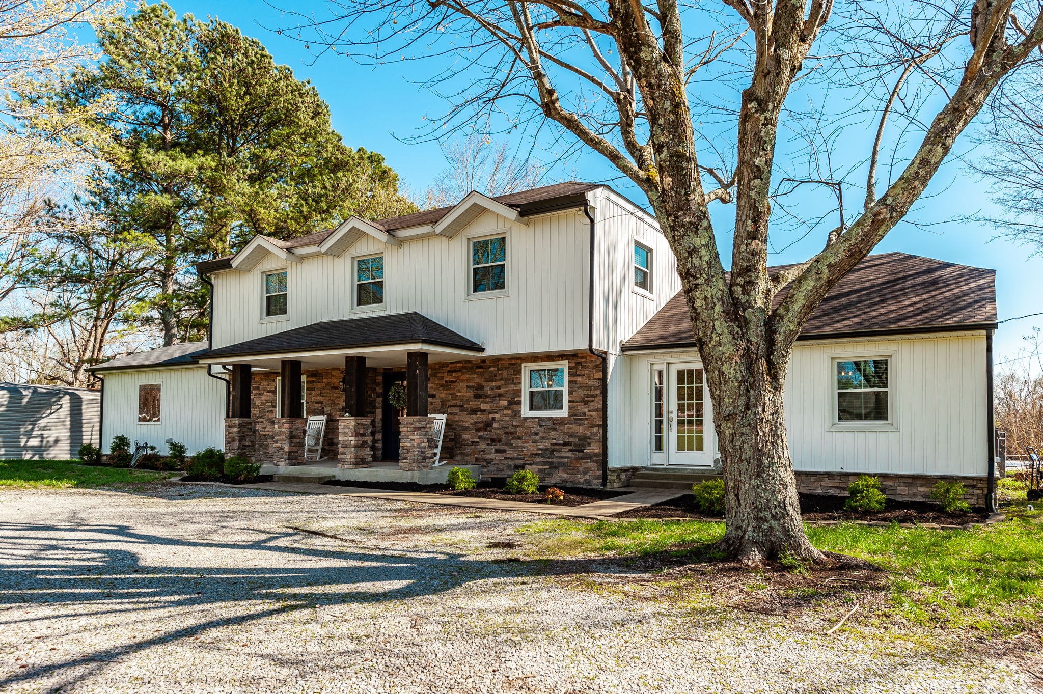 533 Lee Rd