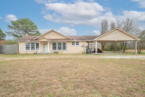 734 N Military St Loretto TN 38469