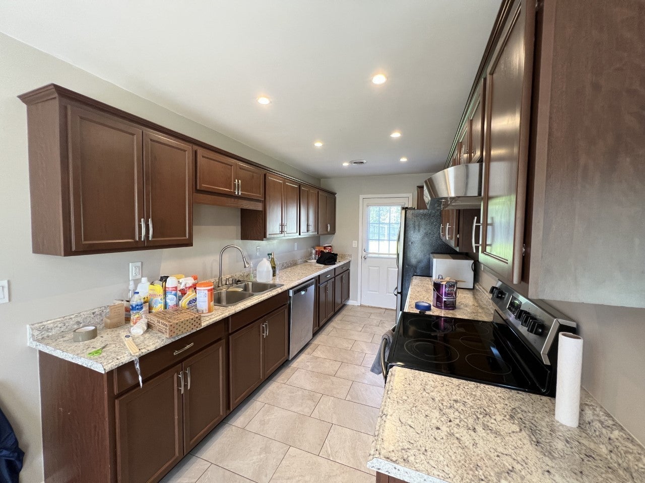 959 Van Buren Ave