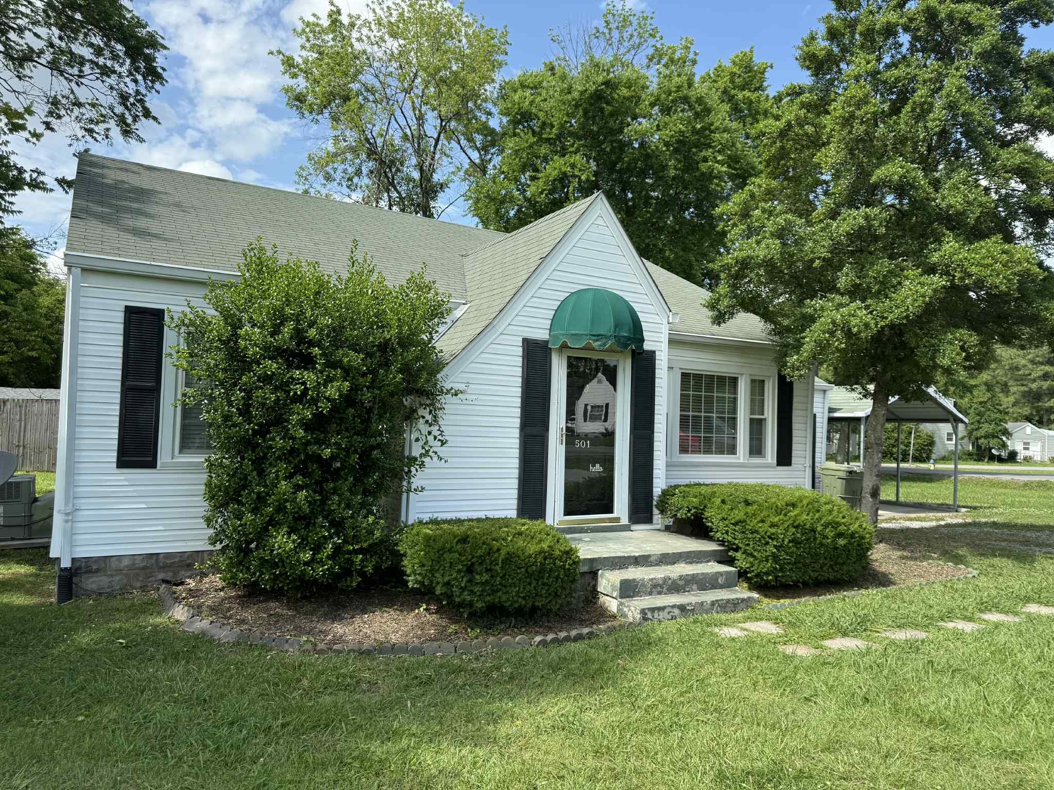 501 W Sunset Dr