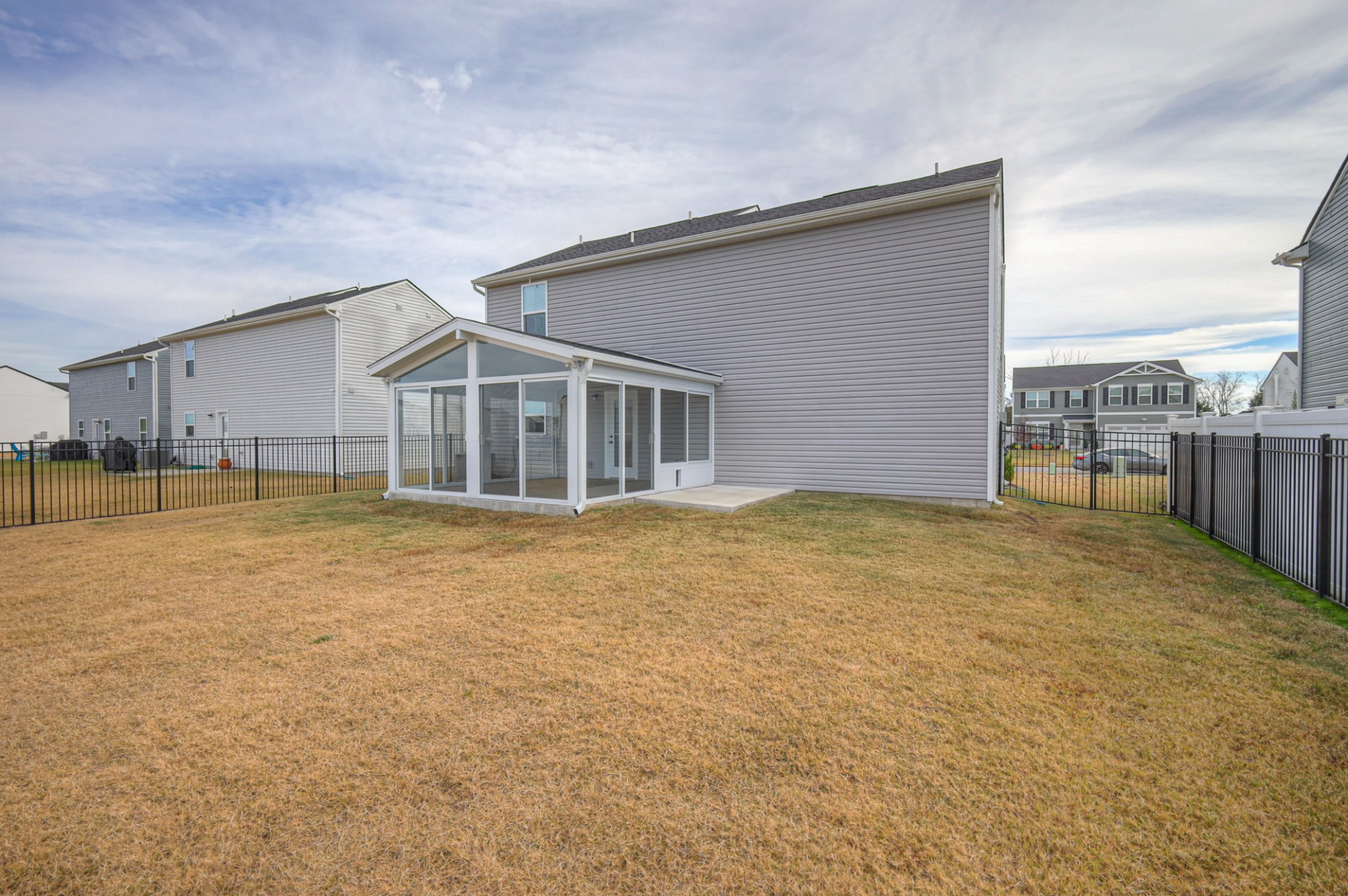 5410 Walnut Chase Dr