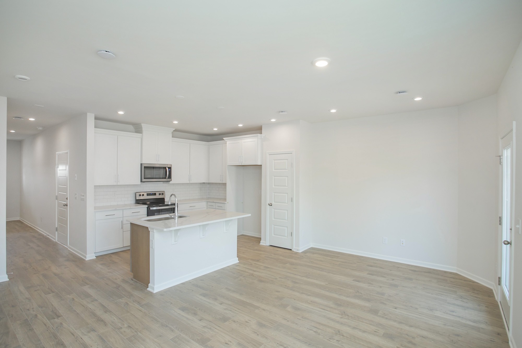 5049 Dayflower Drive N