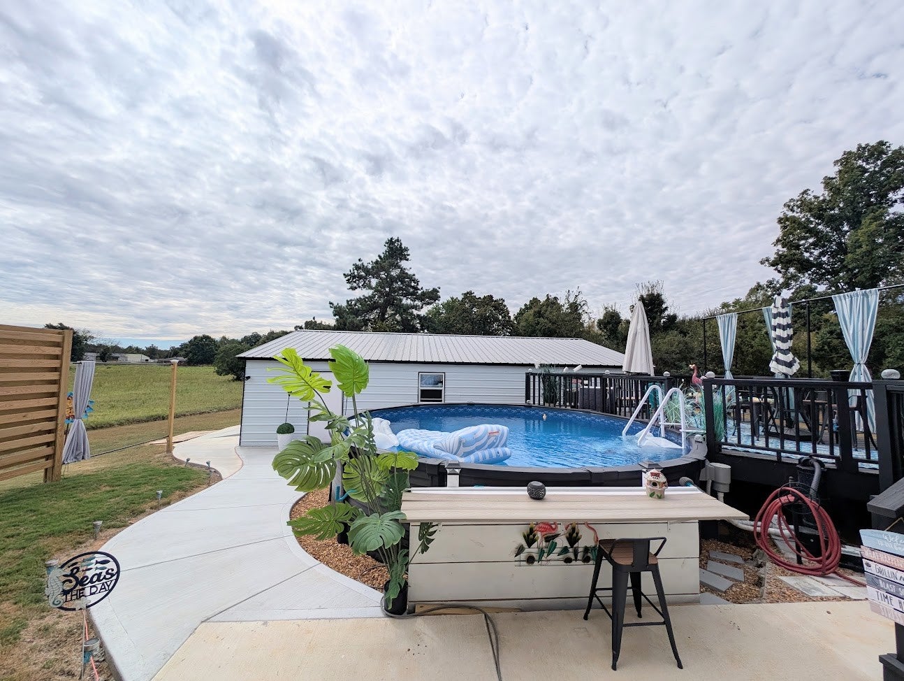 14 Simmons Cir