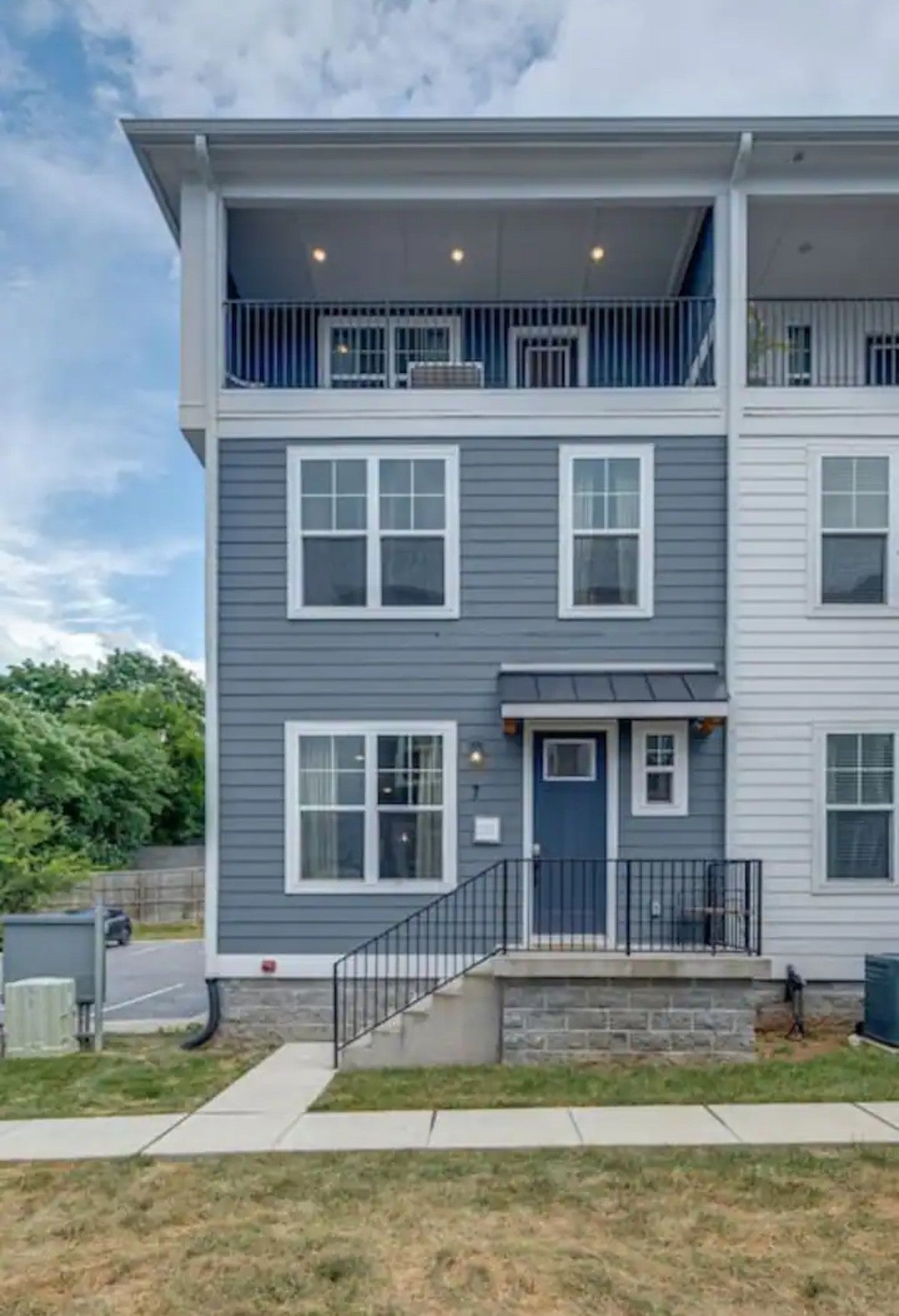 105 Duke St 7