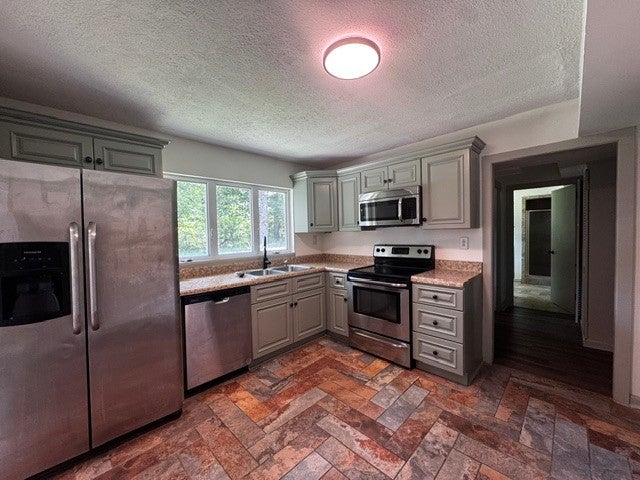 8664 Poplar Creek Rd