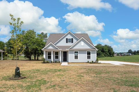 Photo of 1406 Charles Drive, Chapel Hill, TN 37034 (MLS # 3039328)