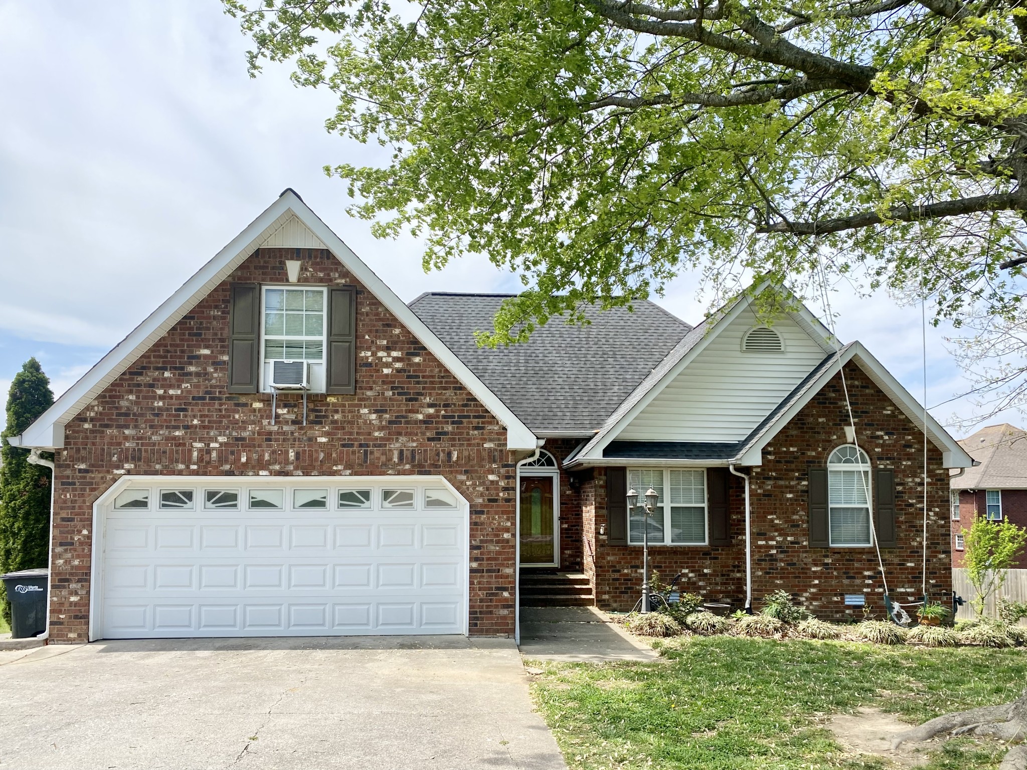 402 Williamsport Dr