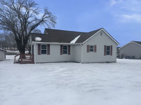 255 Oakdale Rd Westmoreland TN 37186