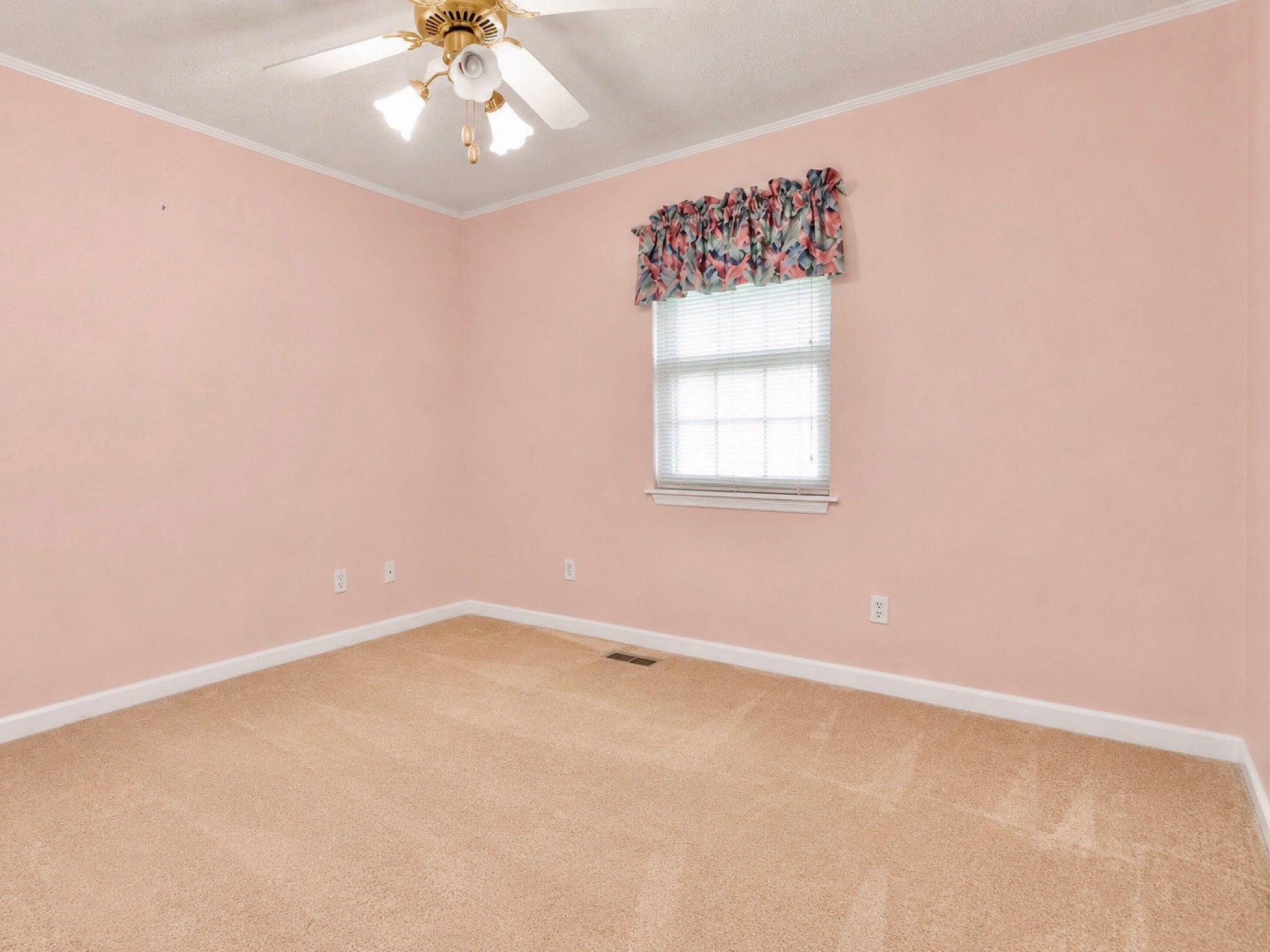 149 Fleetwood Drive NE