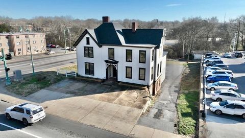 534 Madison St Clarksville TN 37040