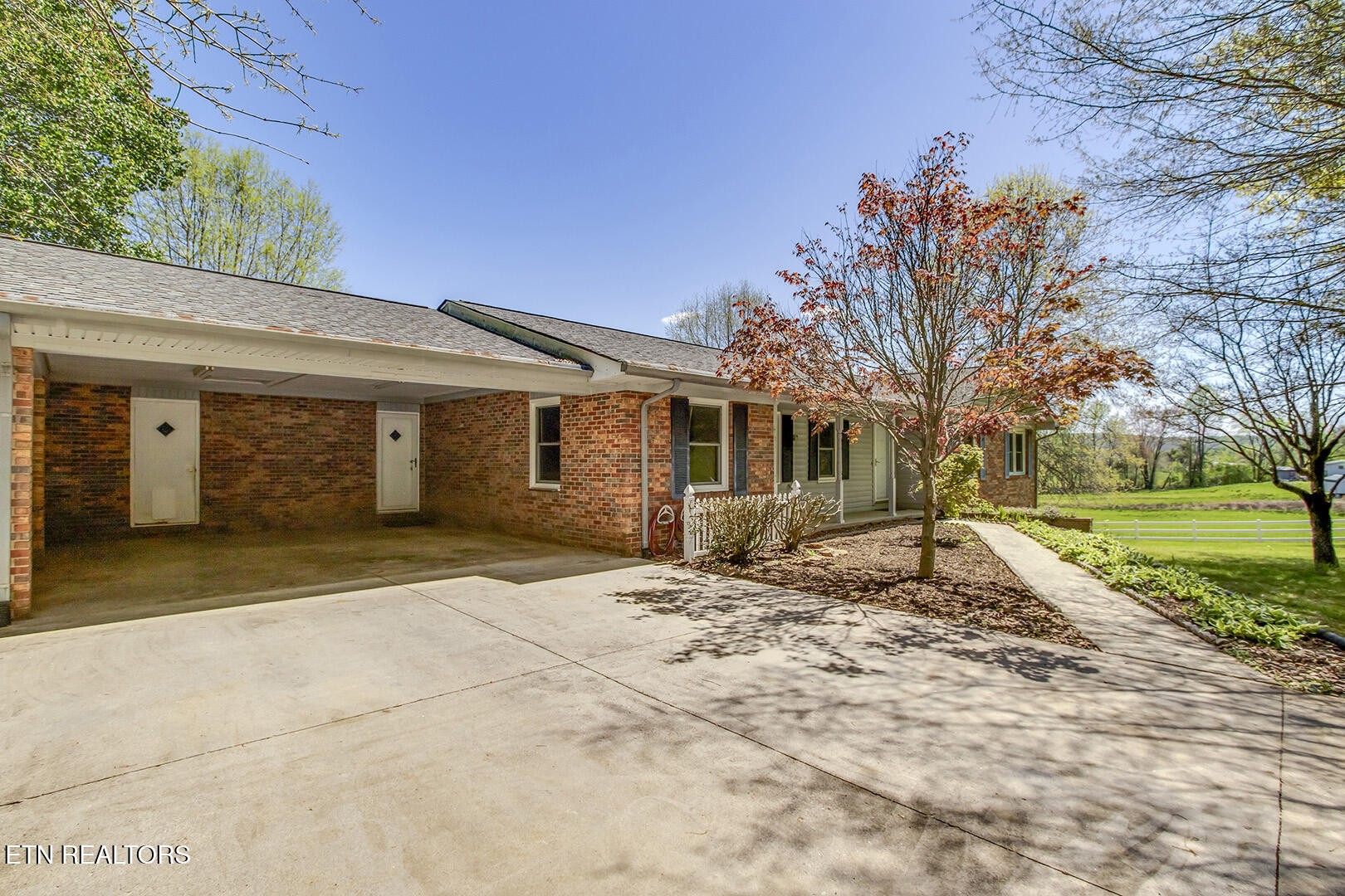 823 Old Harriman Hwy