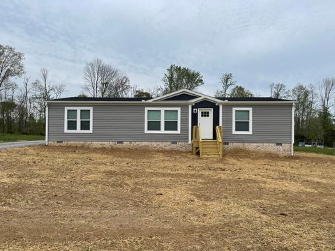 324 Pointe Ln, Lafayette, TN 37083 - MLS#: 2820362
