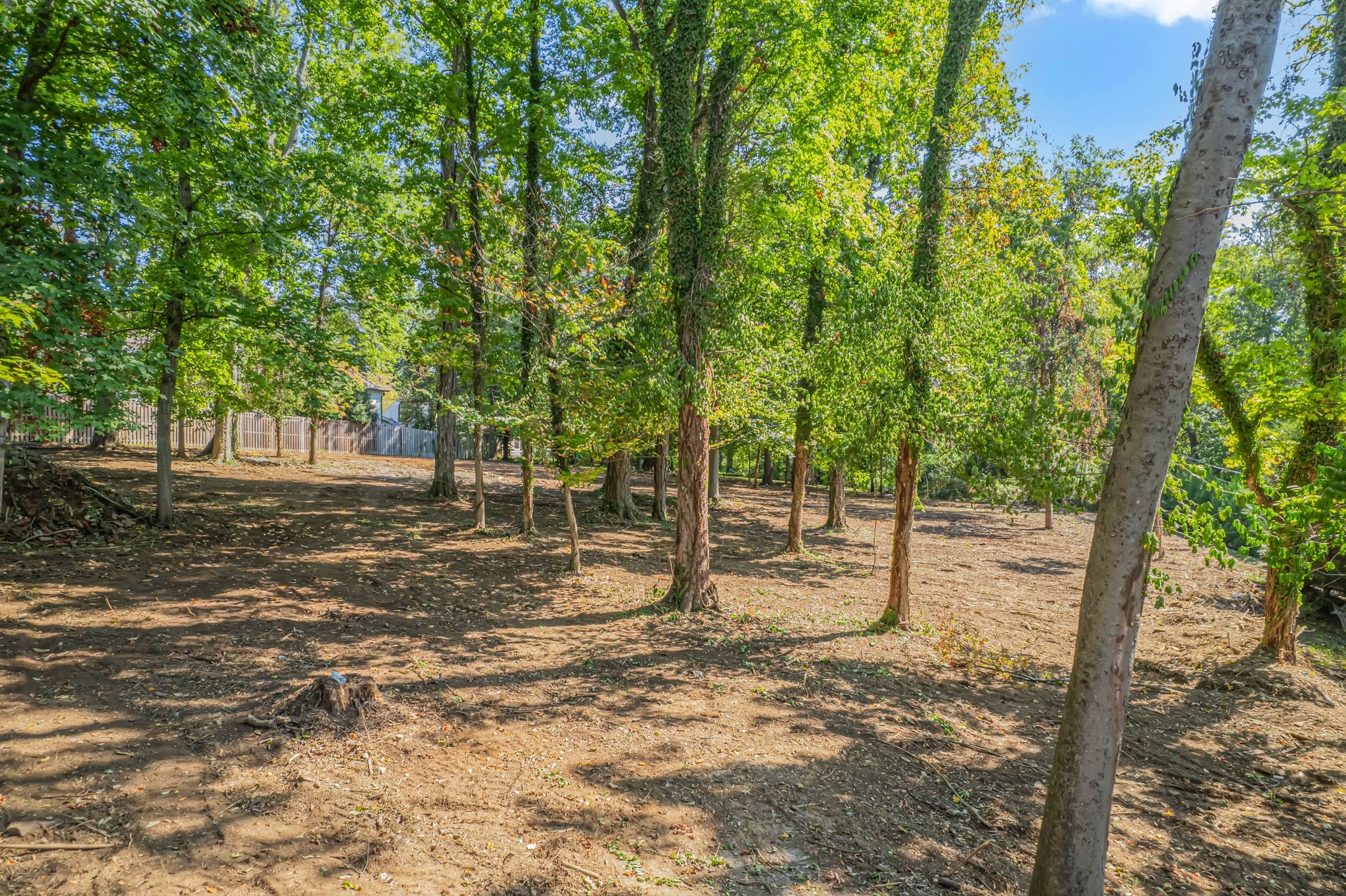 3608 Hilldale Dr