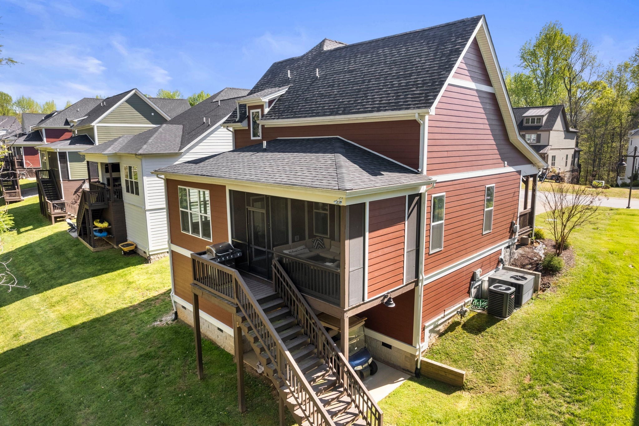 384 Evans Dr