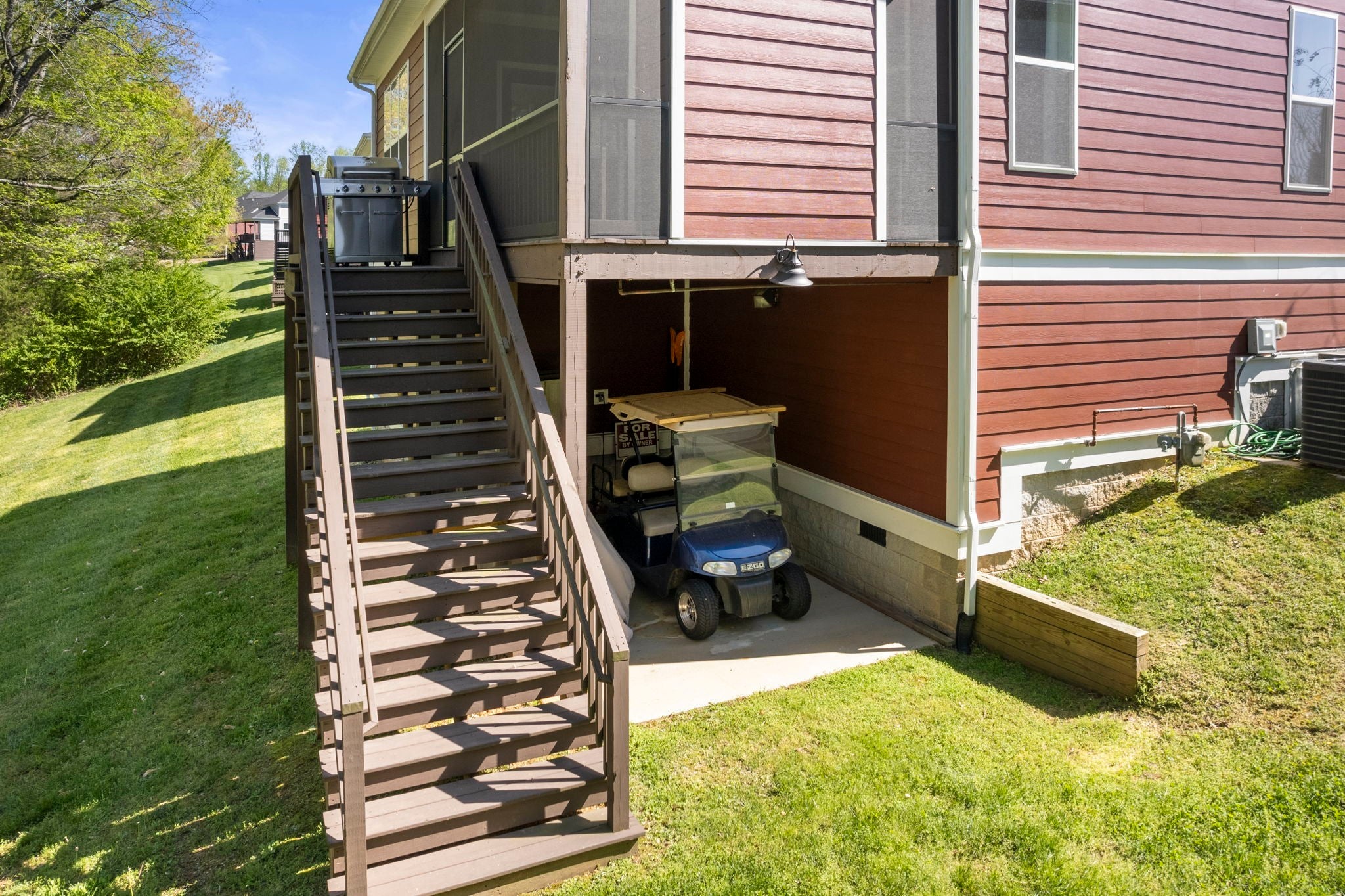 384 Evans Dr